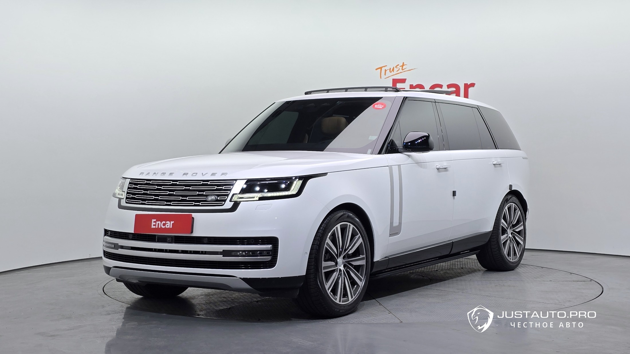 Автомобиль Land Rover Range Rover