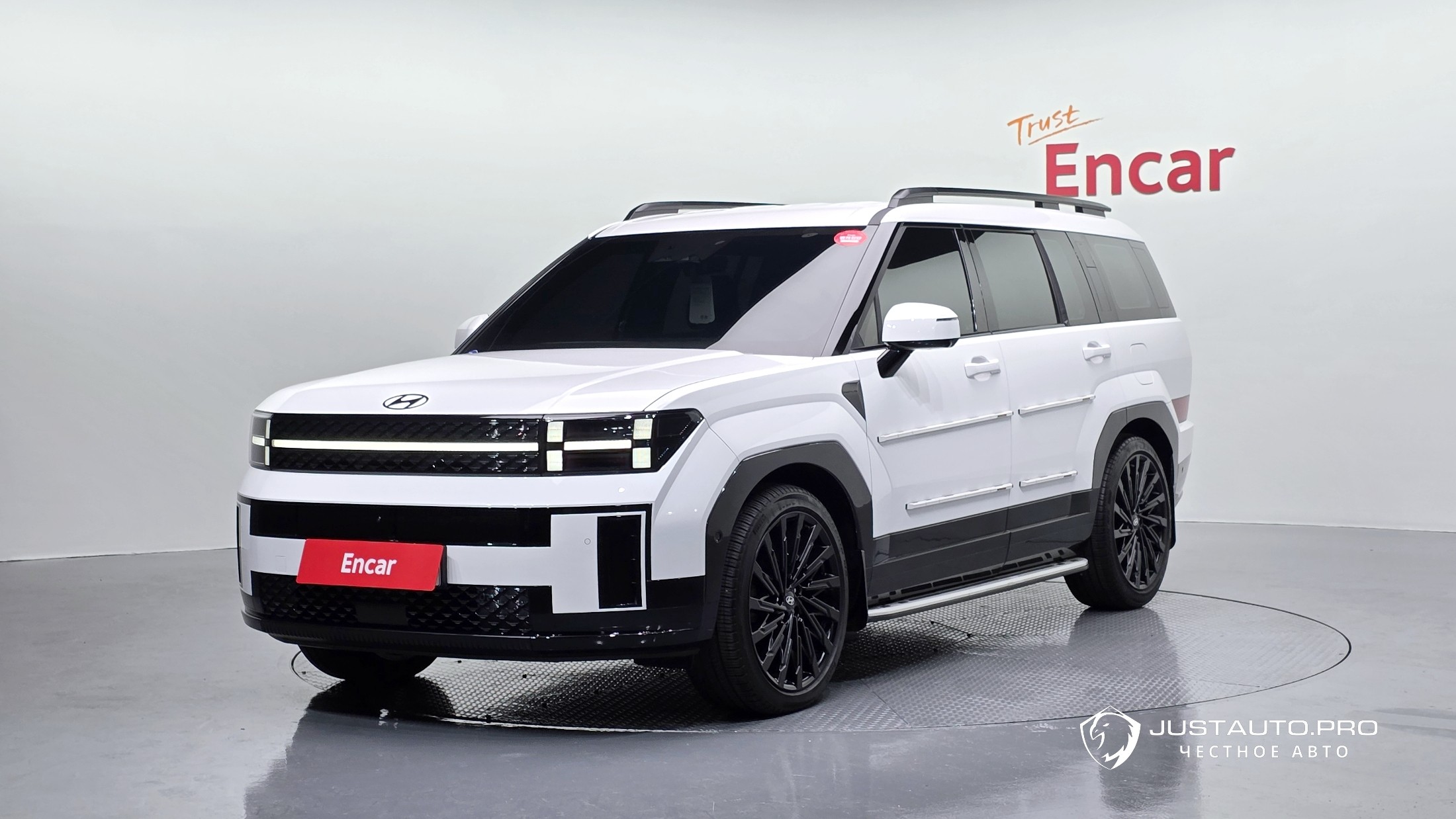 Автомобиль Hyundai Santafe