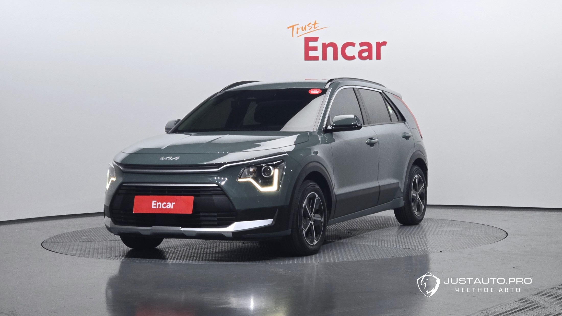 Автомобиль Kia Niro