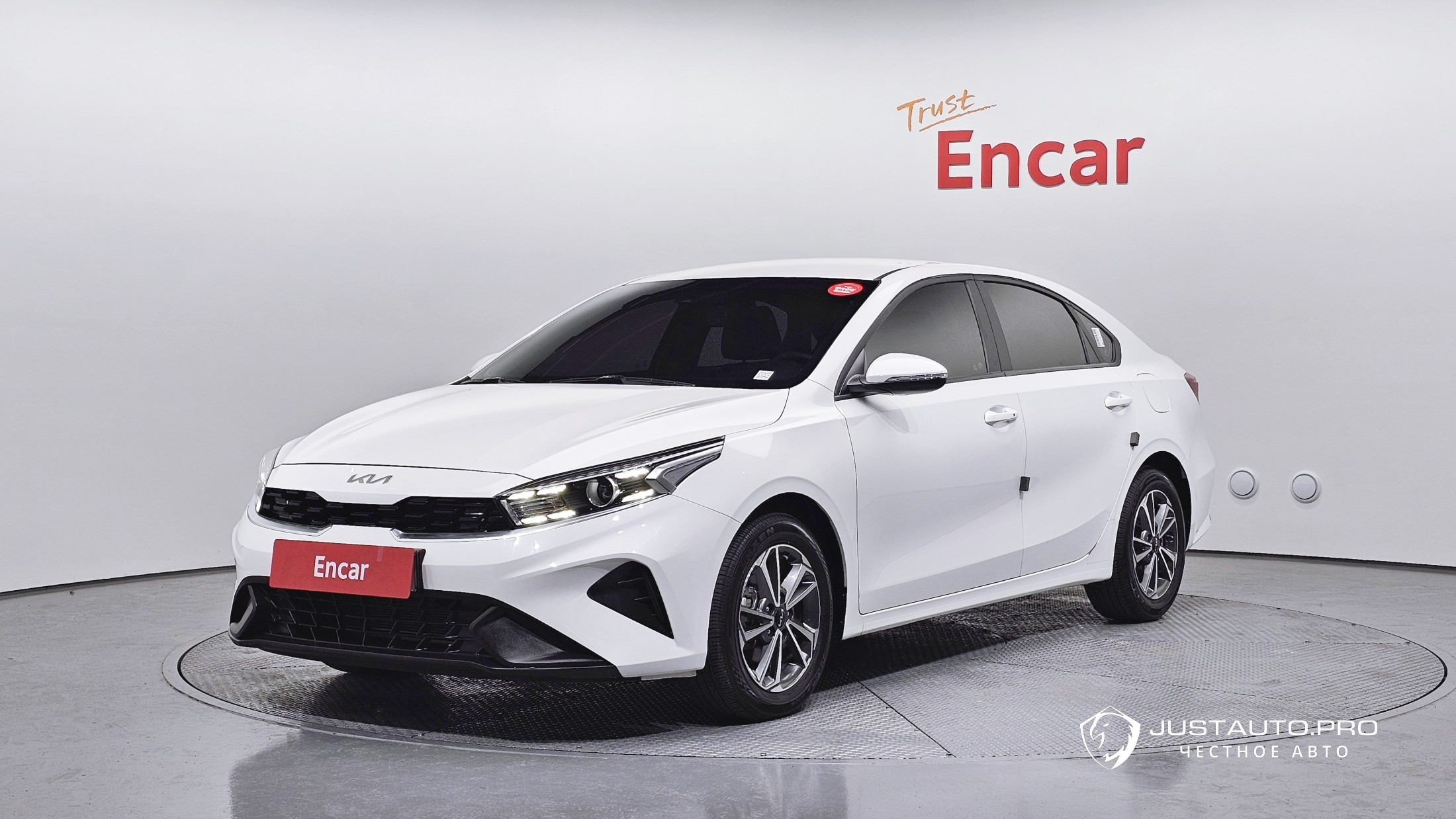 Автомобиль Kia K3