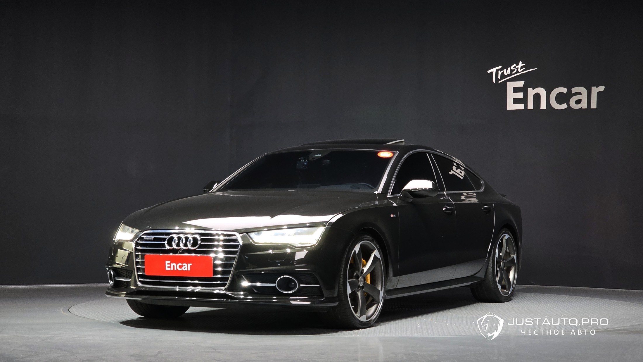Автомобиль Audi A7