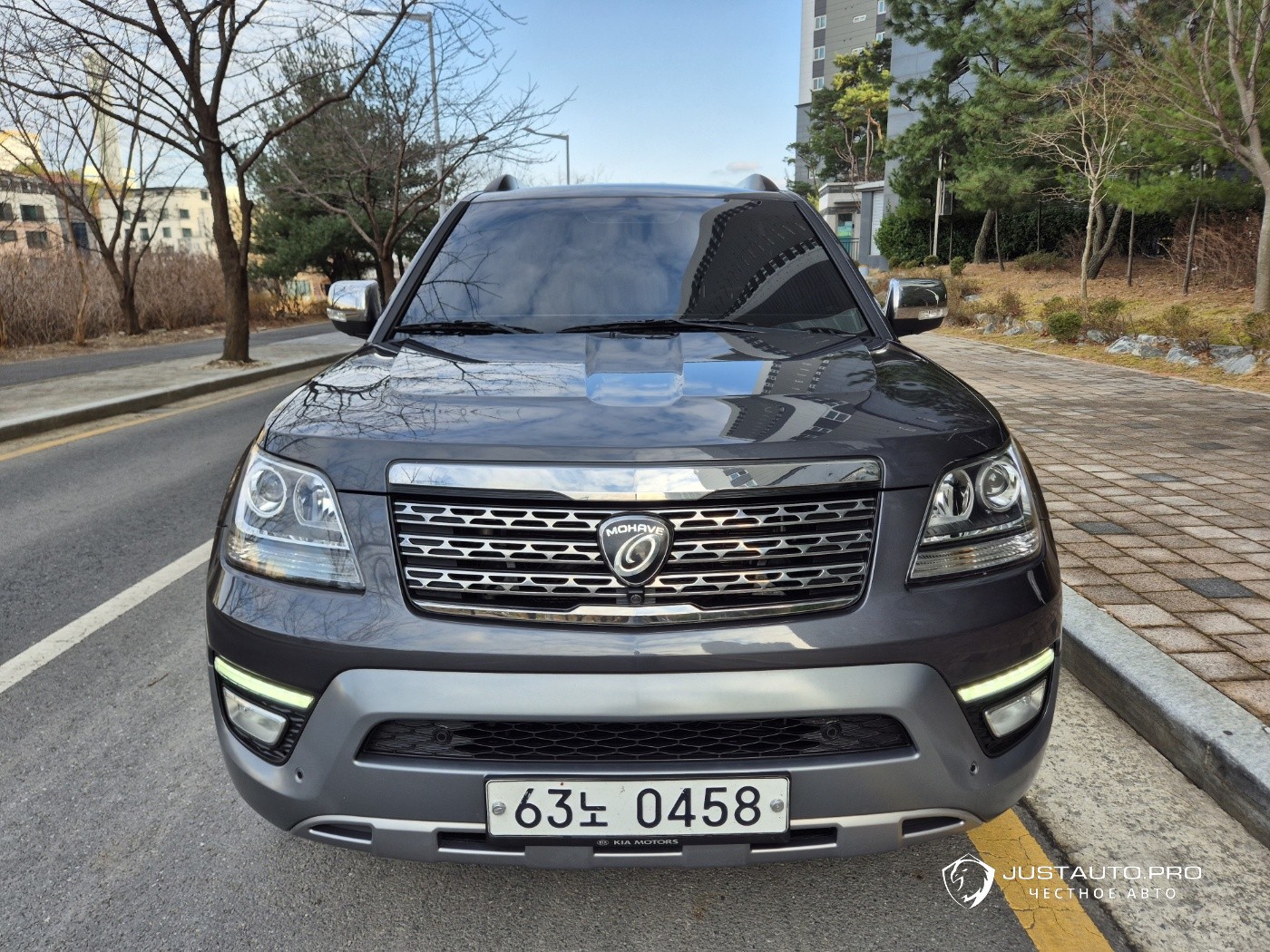 Автомобиль Kia Mohave