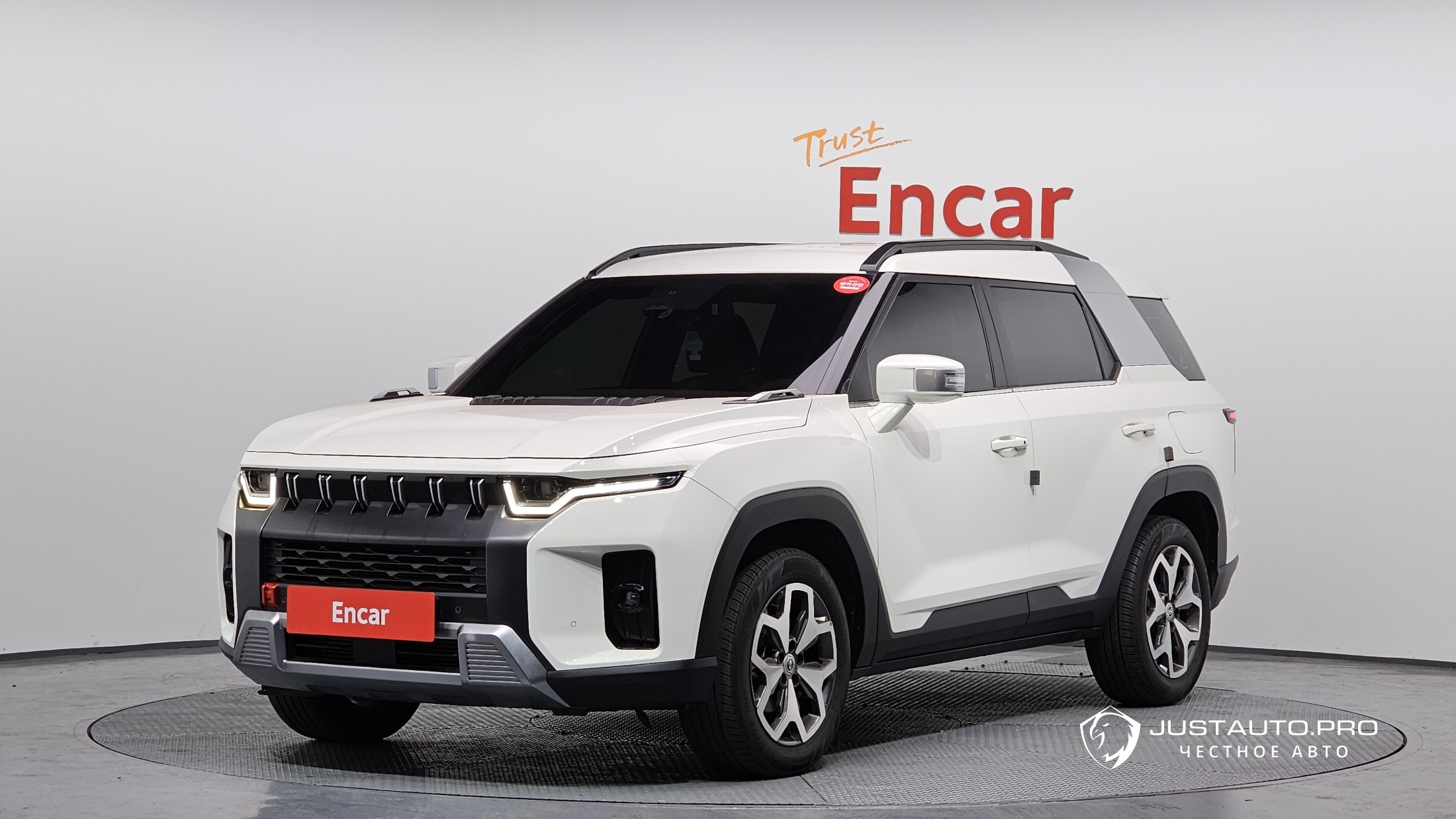 Автомобиль KG_Mobility_Ssangyong Torres