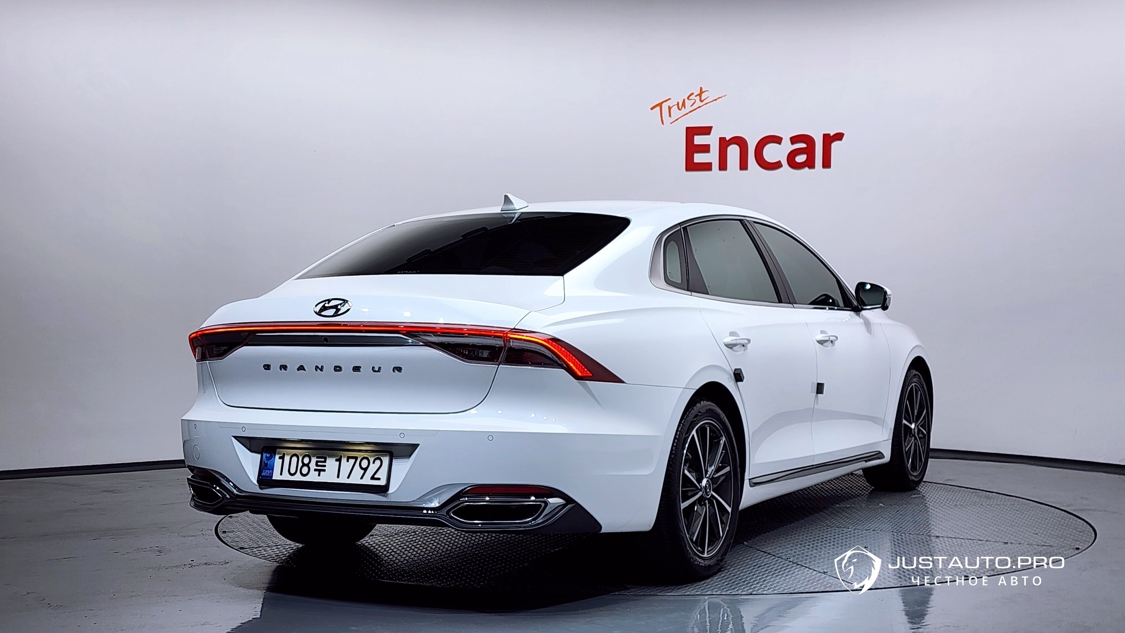 Автомобиль Hyundai Grandeur