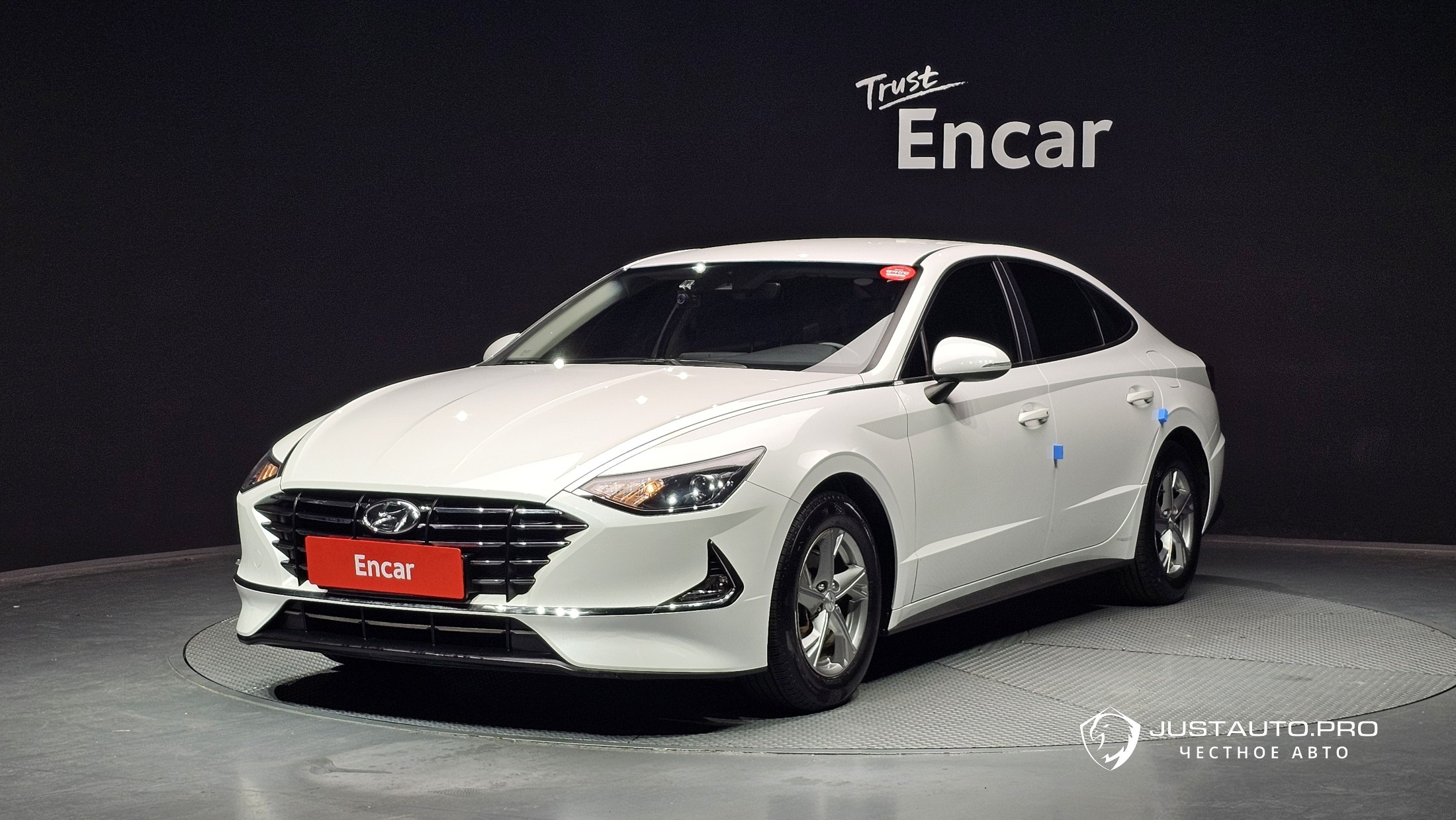 Автомобиль Hyundai Sonata