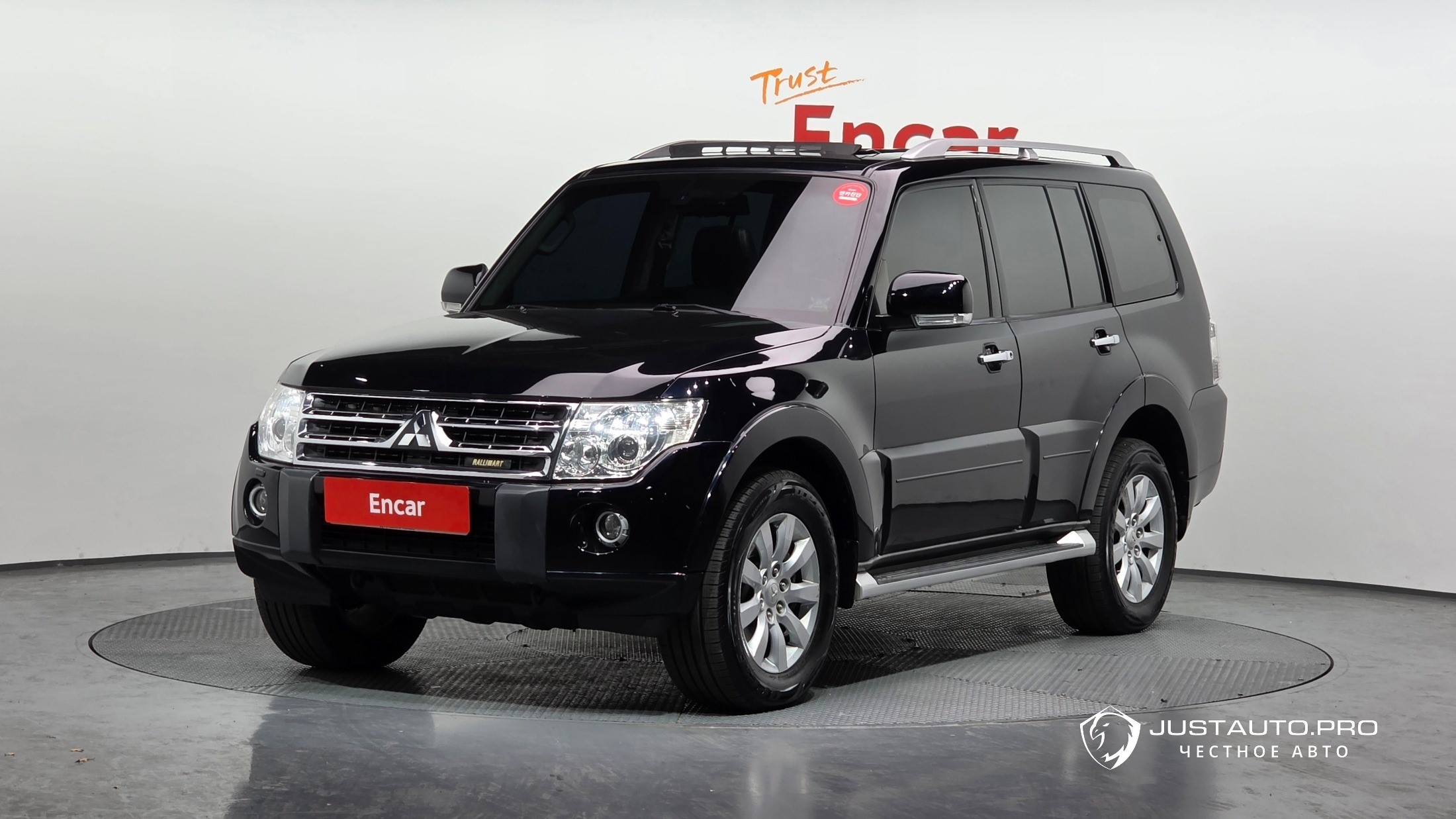 Автомобиль Mitsubishi Pajero