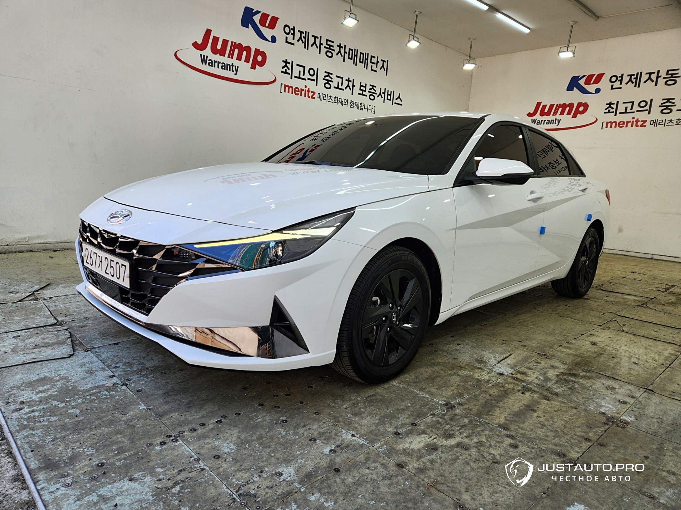Автомобиль Hyundai AVANTE