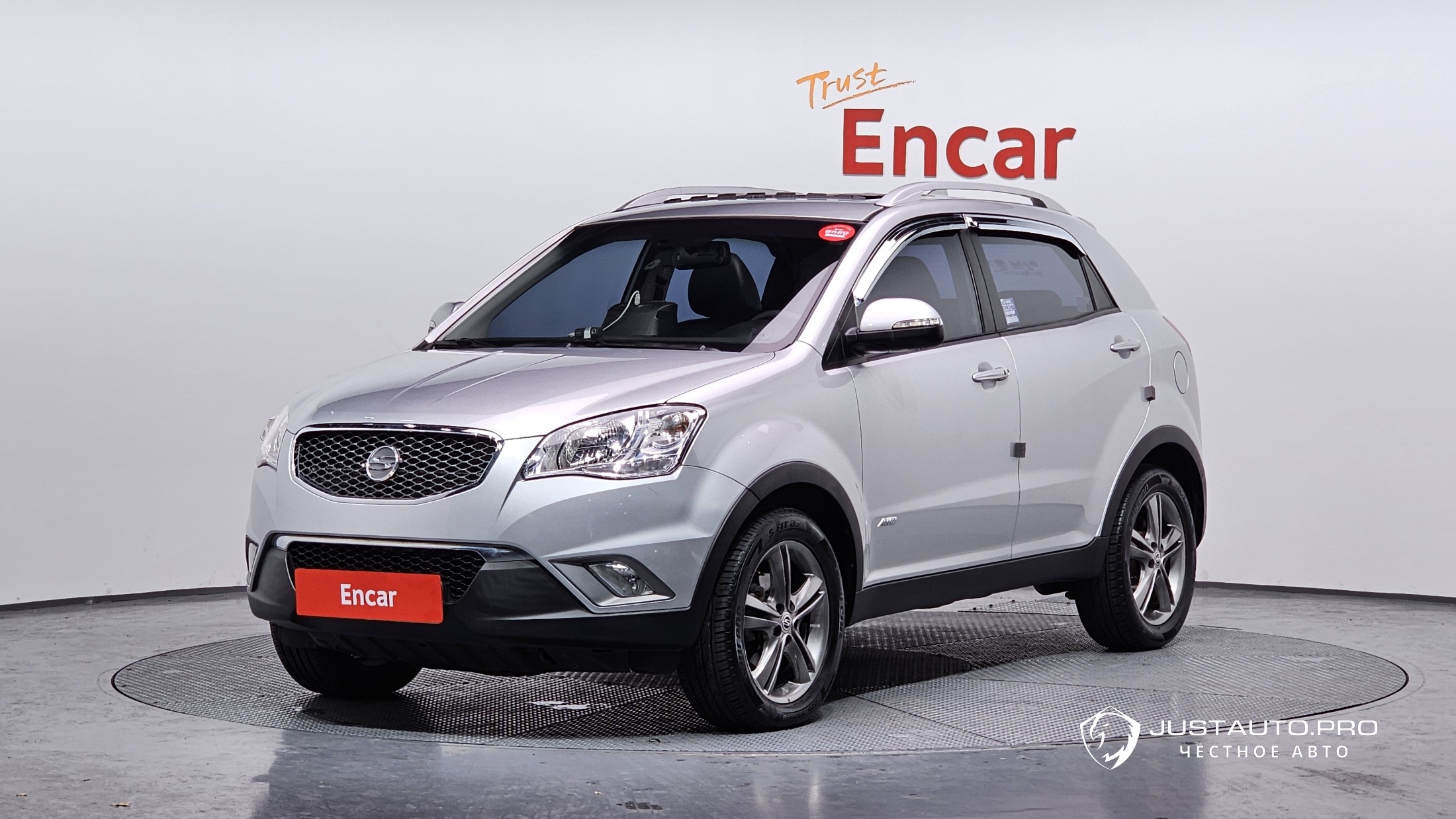 Автомобиль KG_Mobility_Ssangyong KORANDO