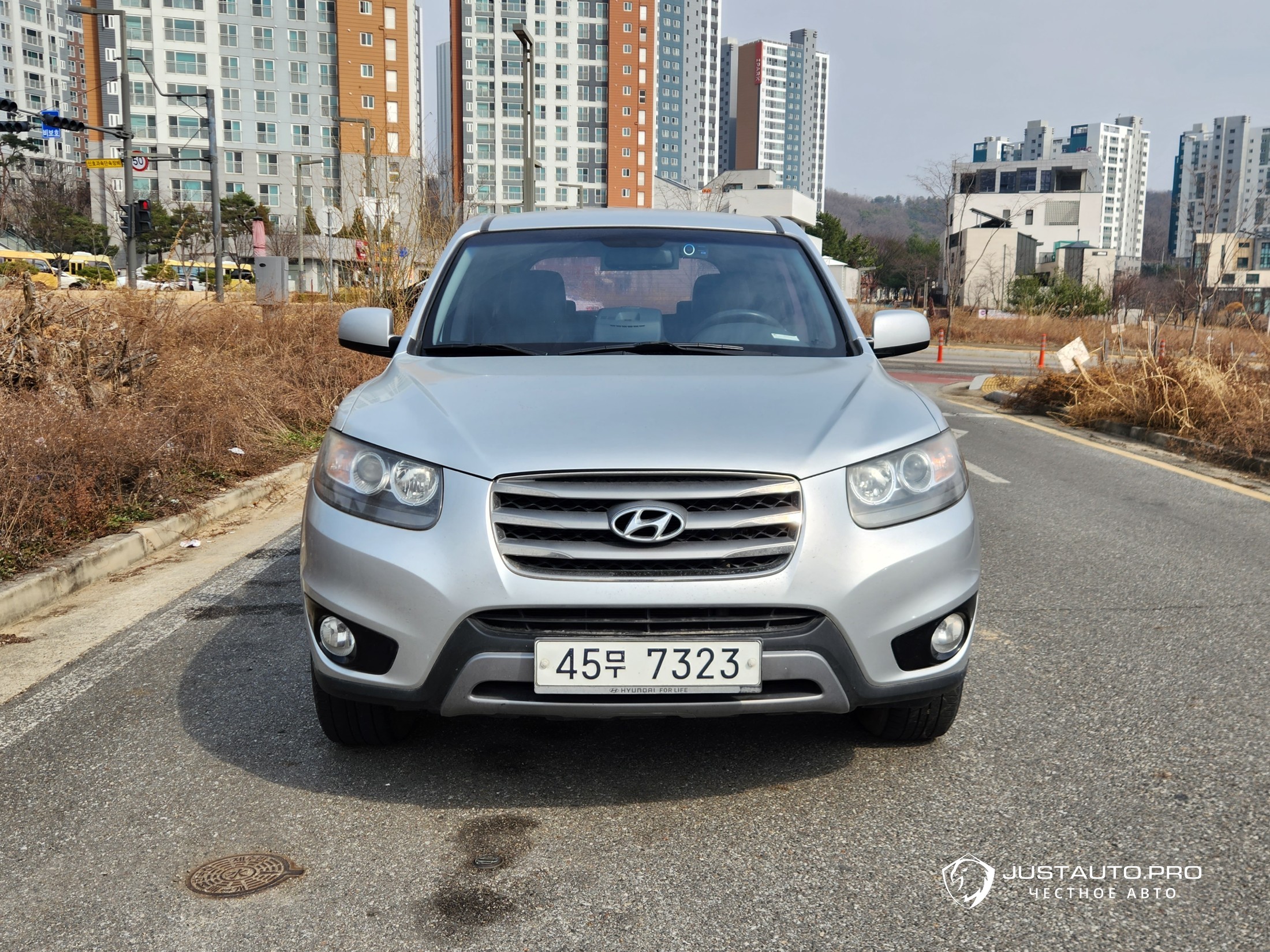 Автомобиль Hyundai Santafe