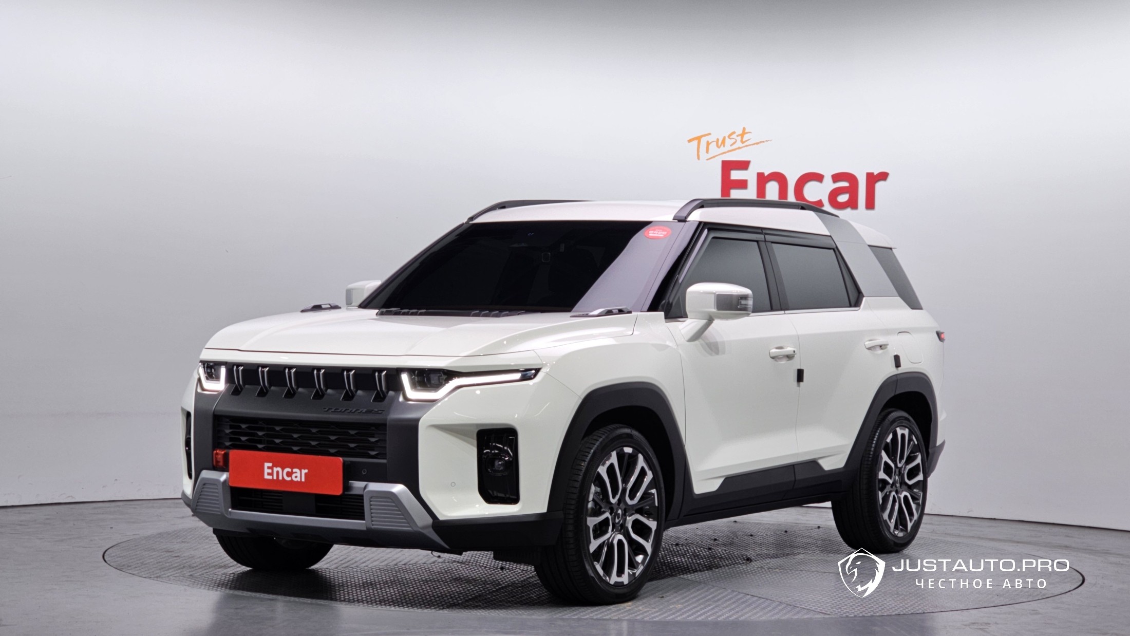Автомобиль KG_Mobility_Ssangyong Torres