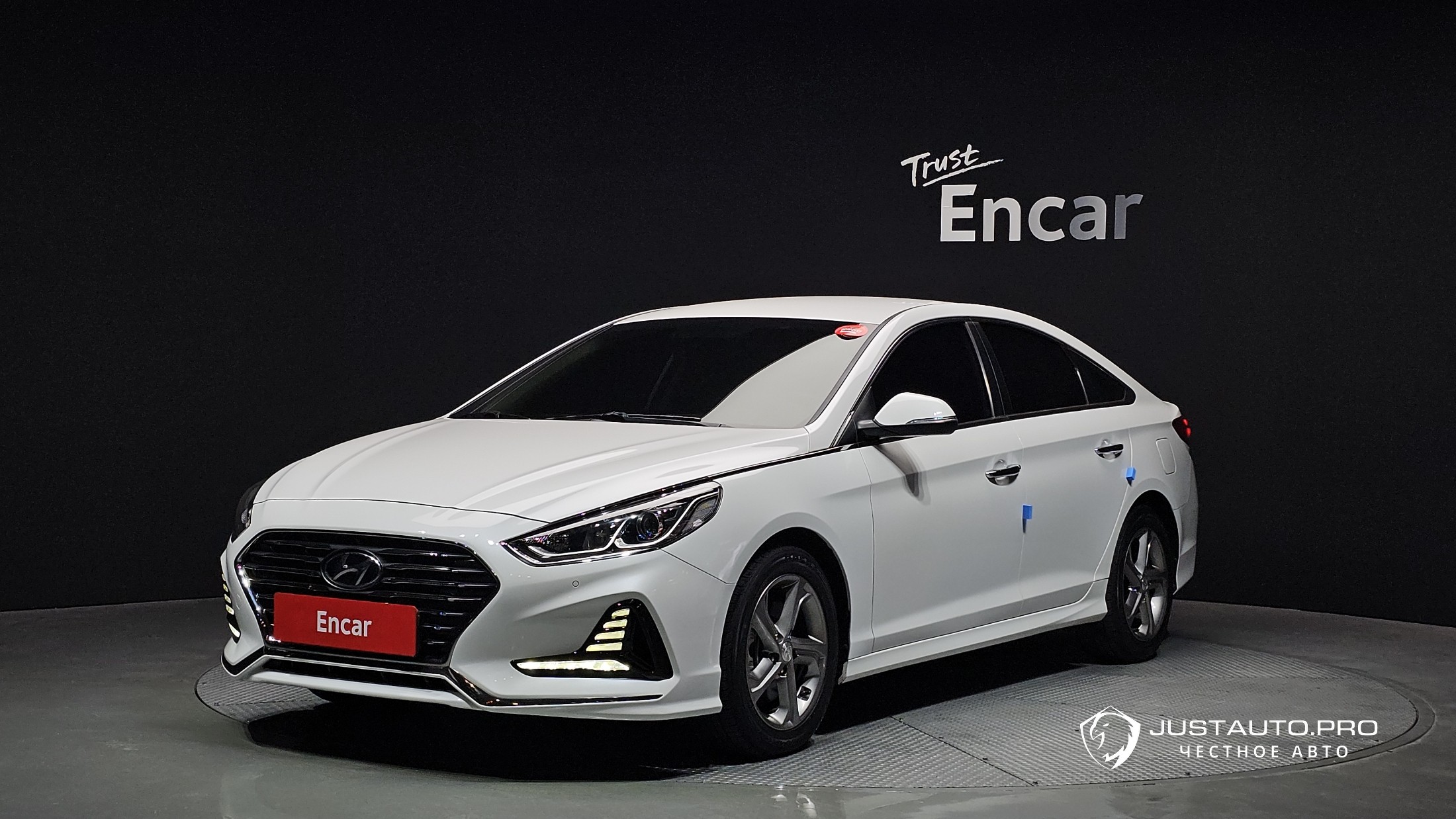 Автомобиль Hyundai Sonata