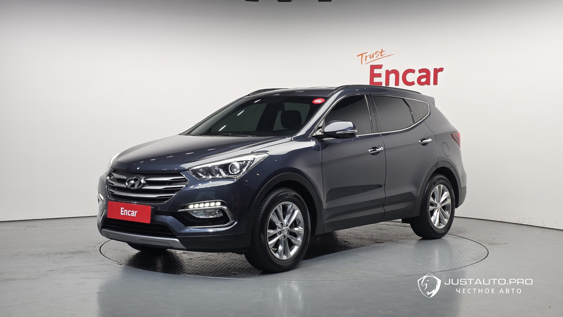 Автомобиль Hyundai Santafe