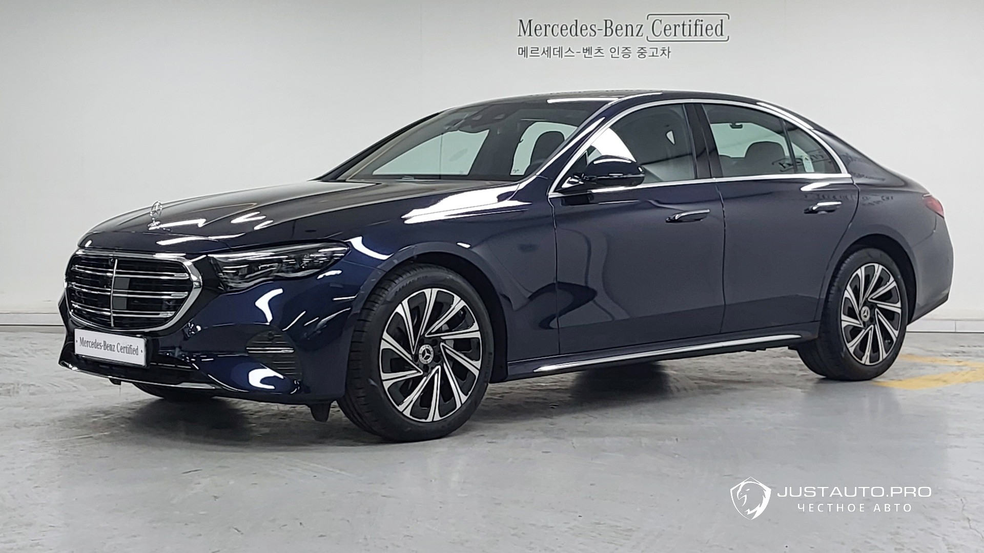 Автомобиль Mercedes-Benz E-Class