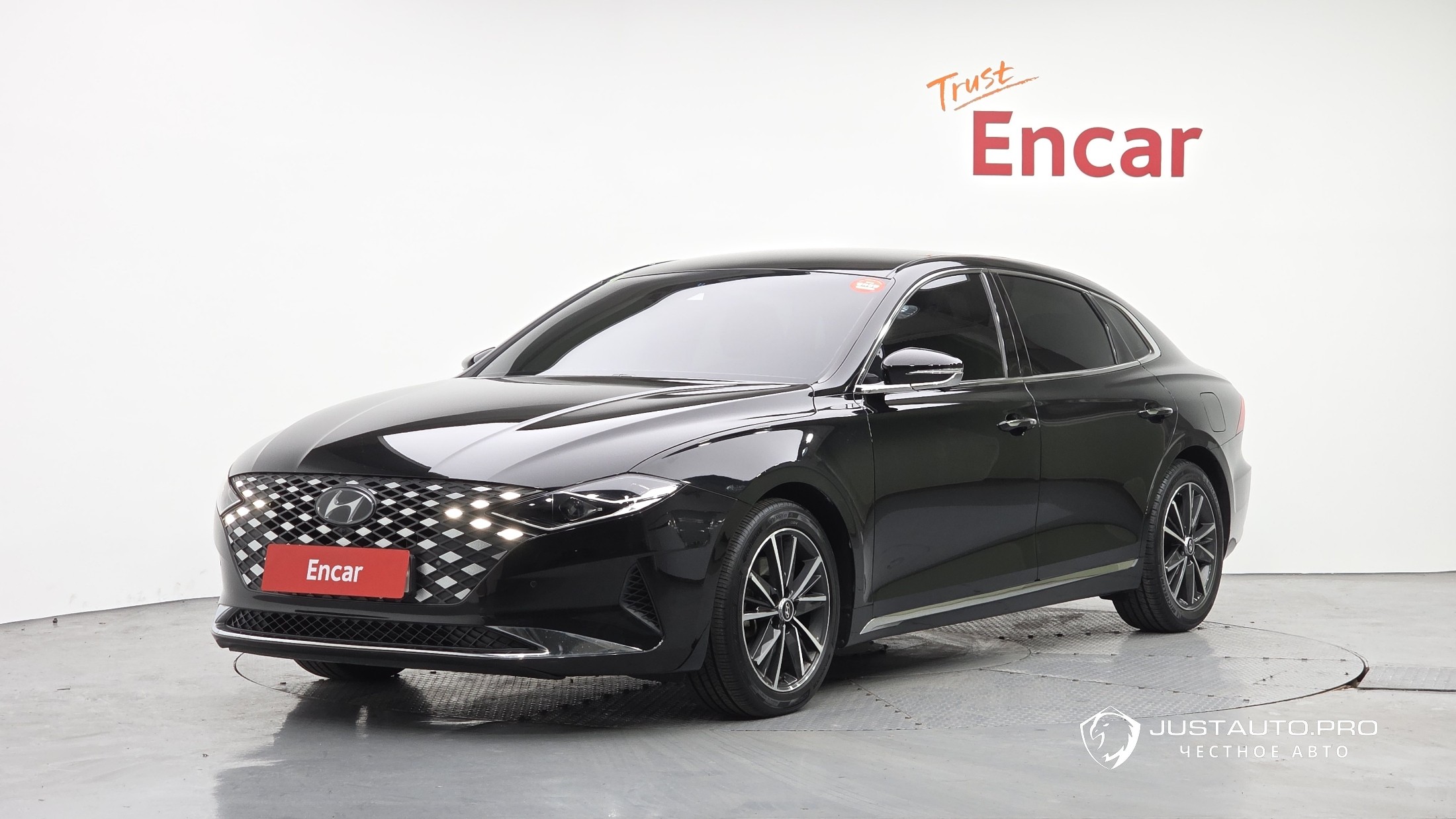 Автомобиль Hyundai Grandeur