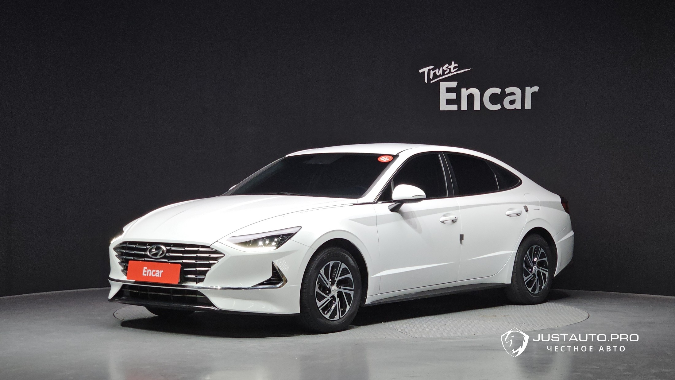Автомобиль Hyundai Sonata