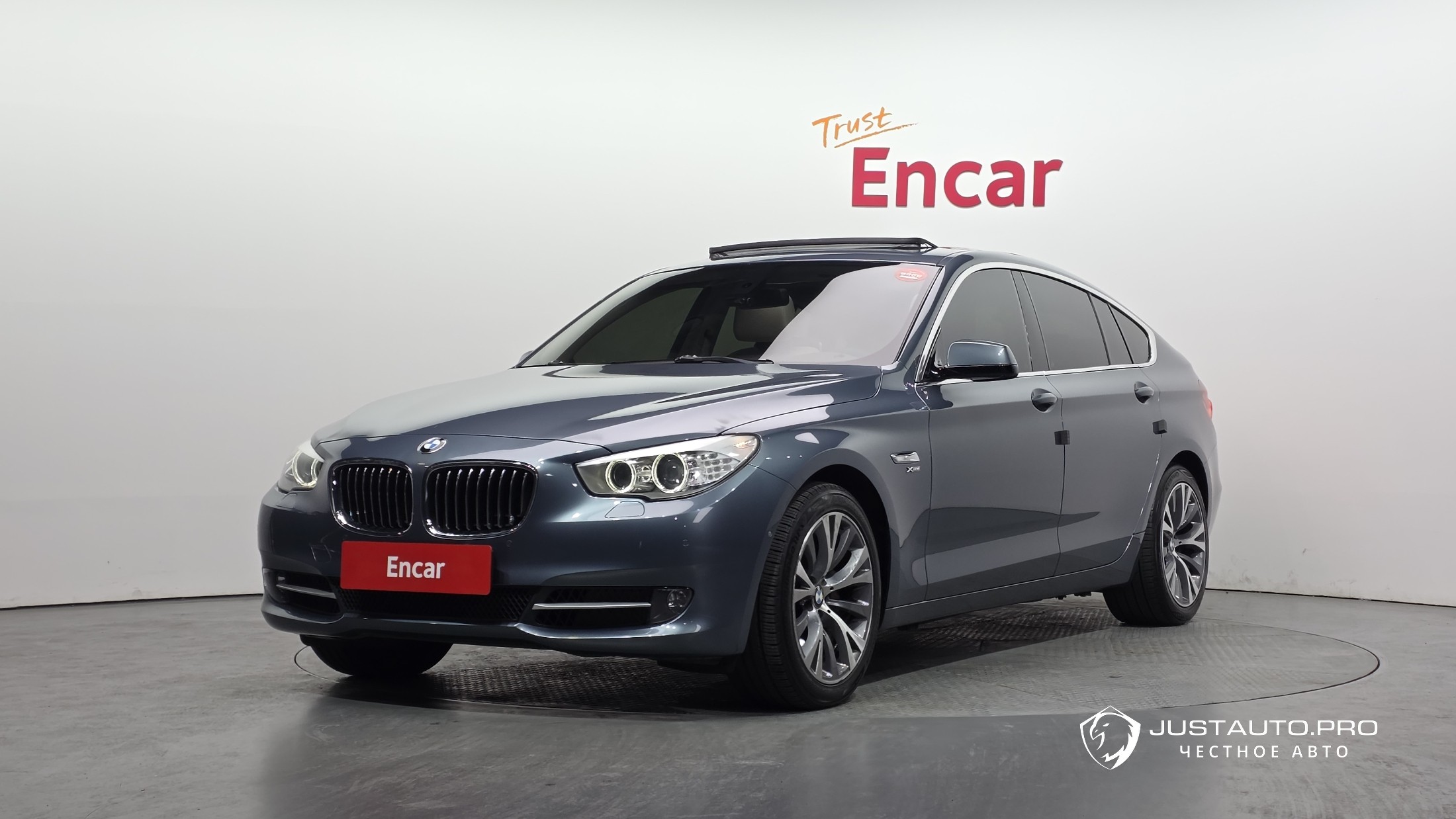 Автомобиль BMW Gran Turismo