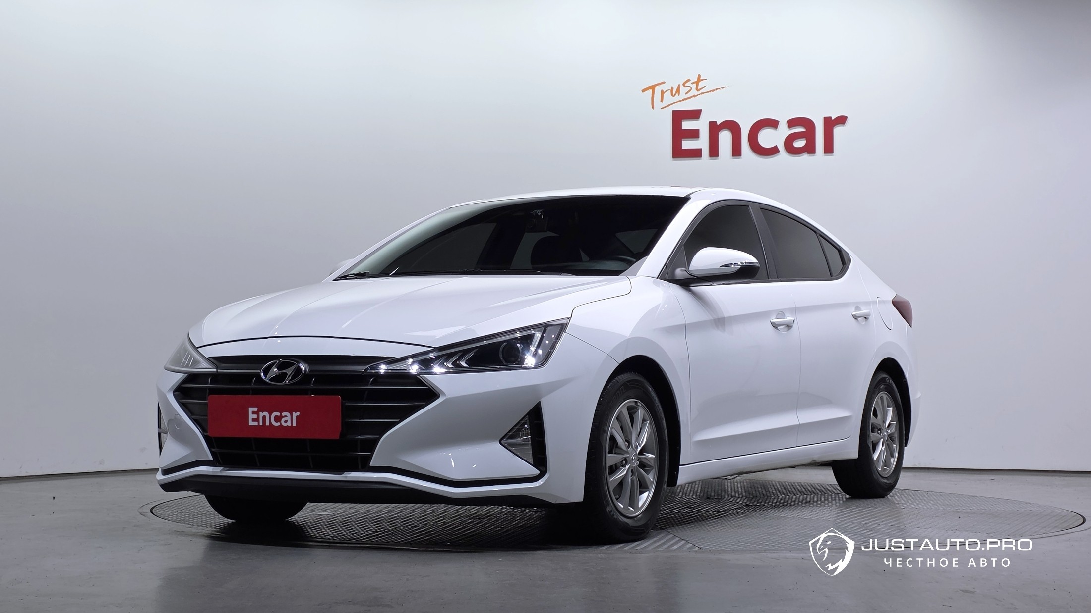 Автомобиль Hyundai AVANTE