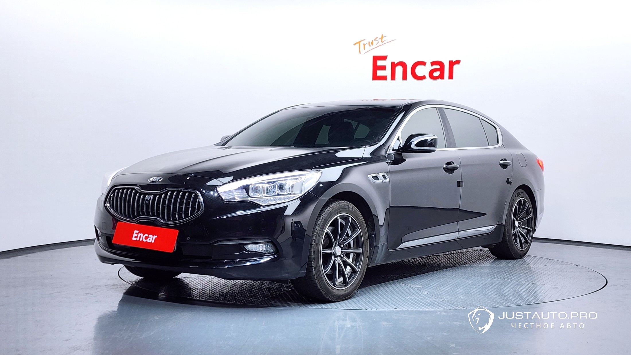 Автомобиль Kia K9