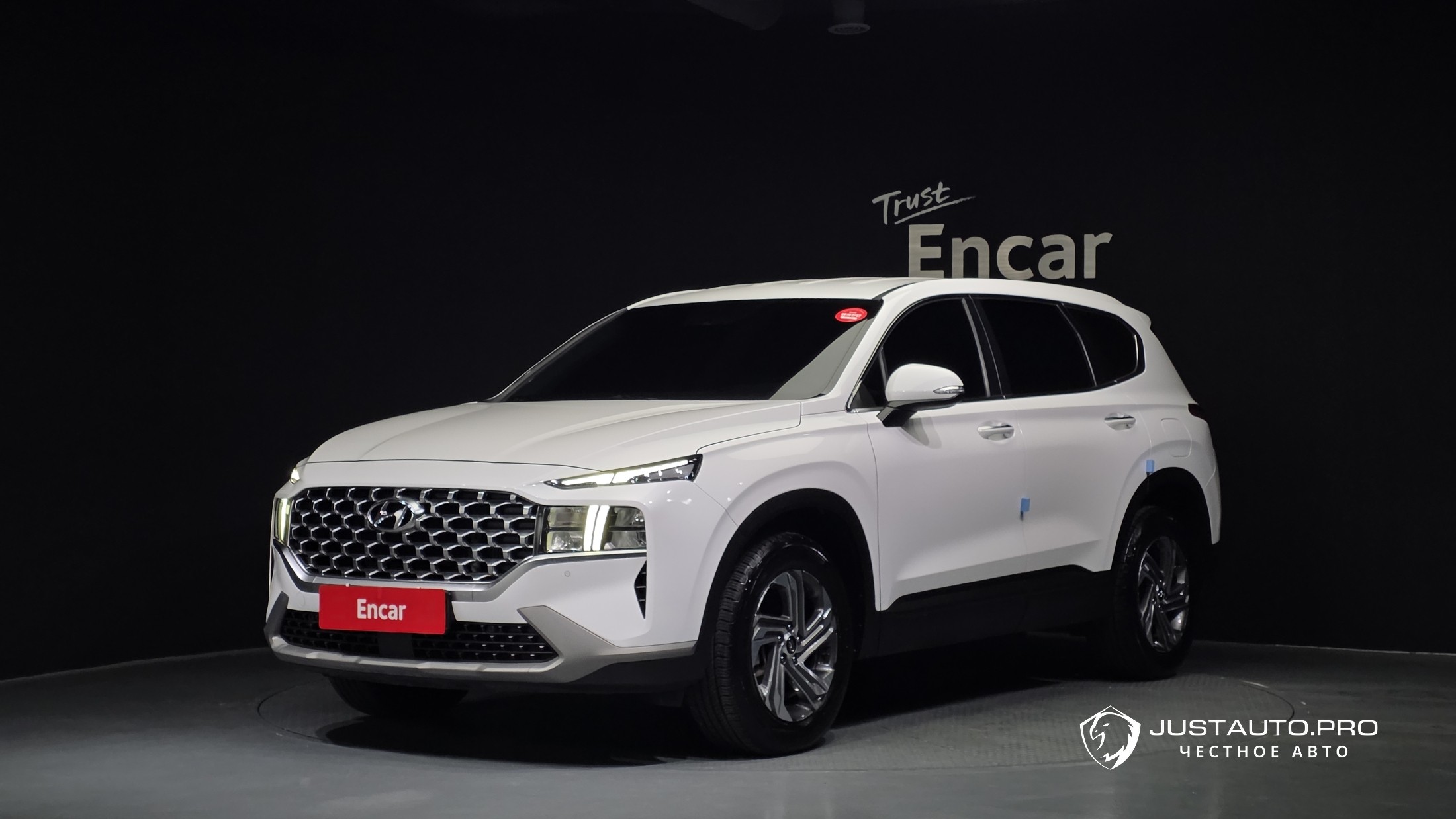 Автомобиль Hyundai Santafe