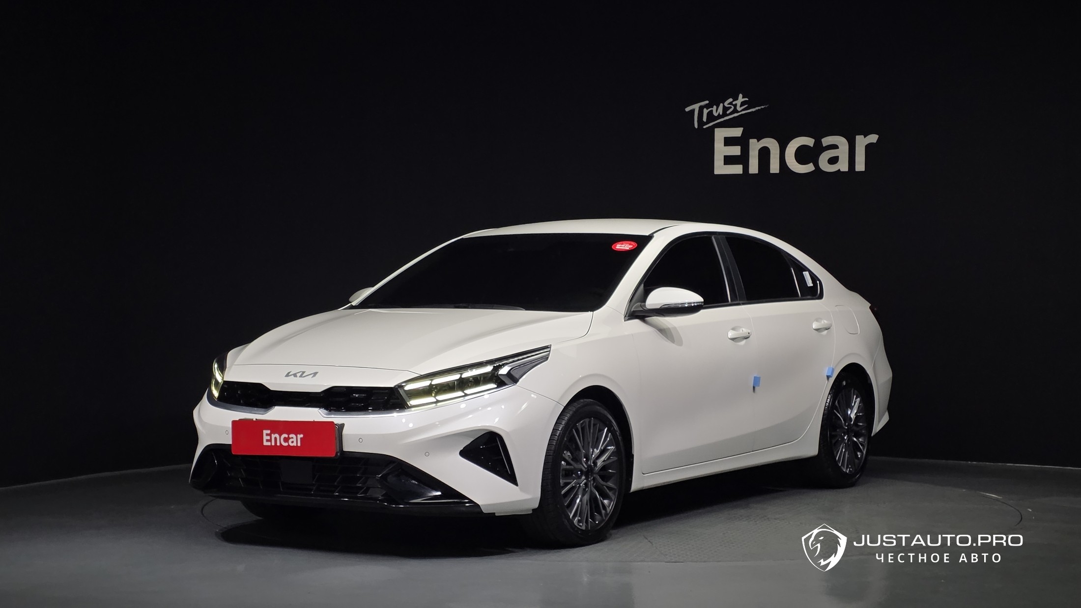 Автомобиль Kia K3