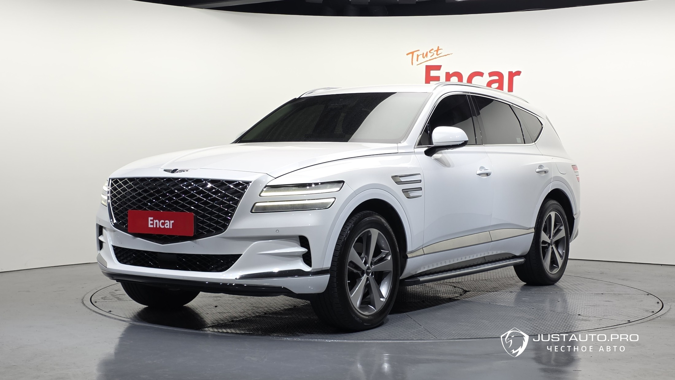 Автомобиль Genesis GV80