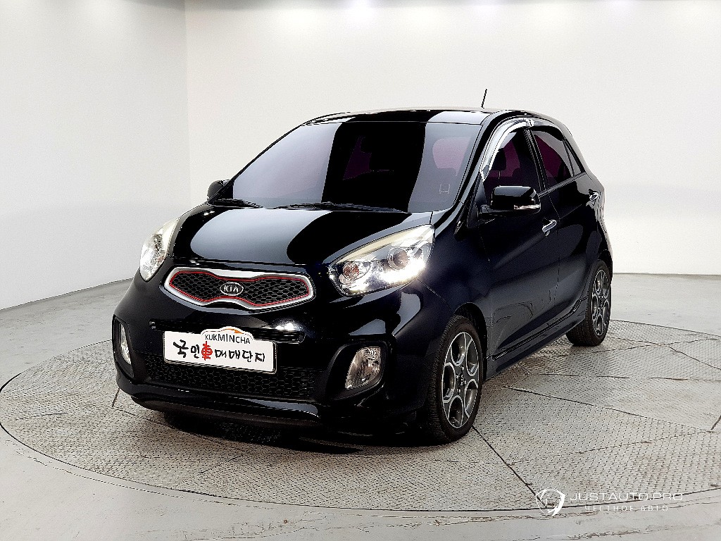 Автомобиль Kia morning