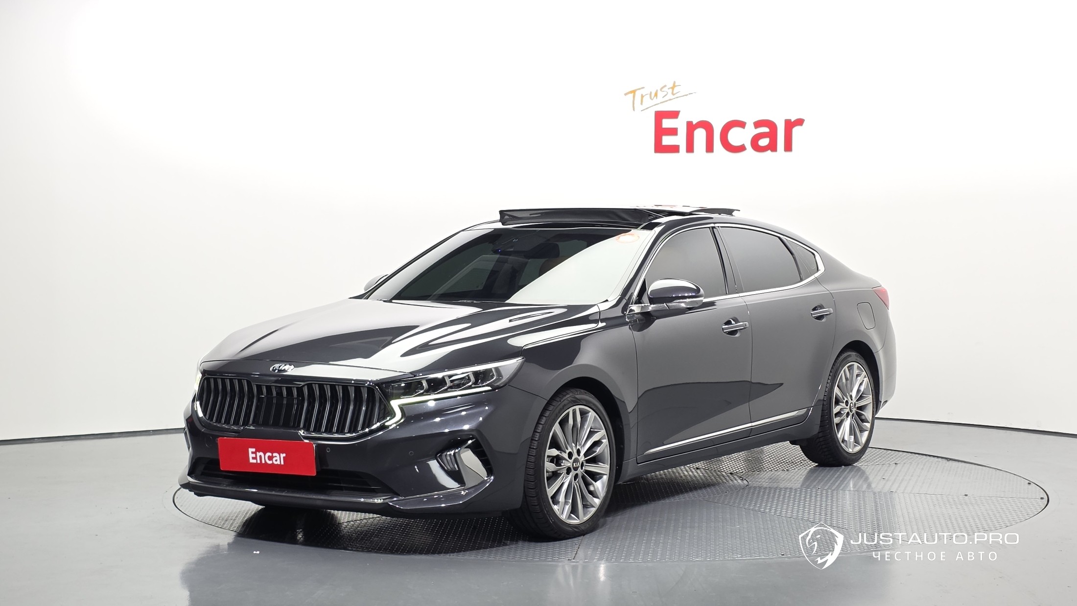 Автомобиль Kia K7