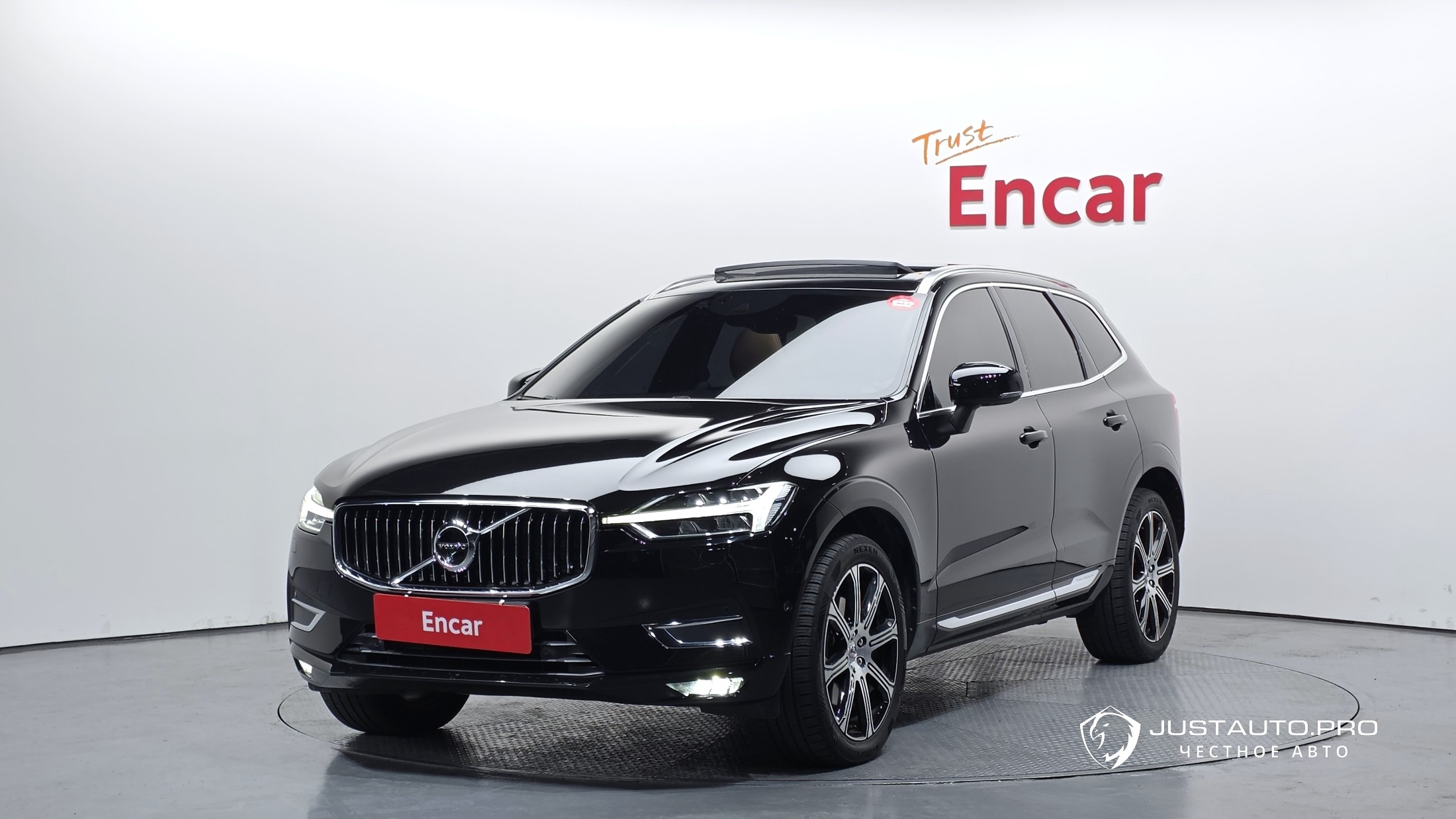 Автомобиль Volvo XC60