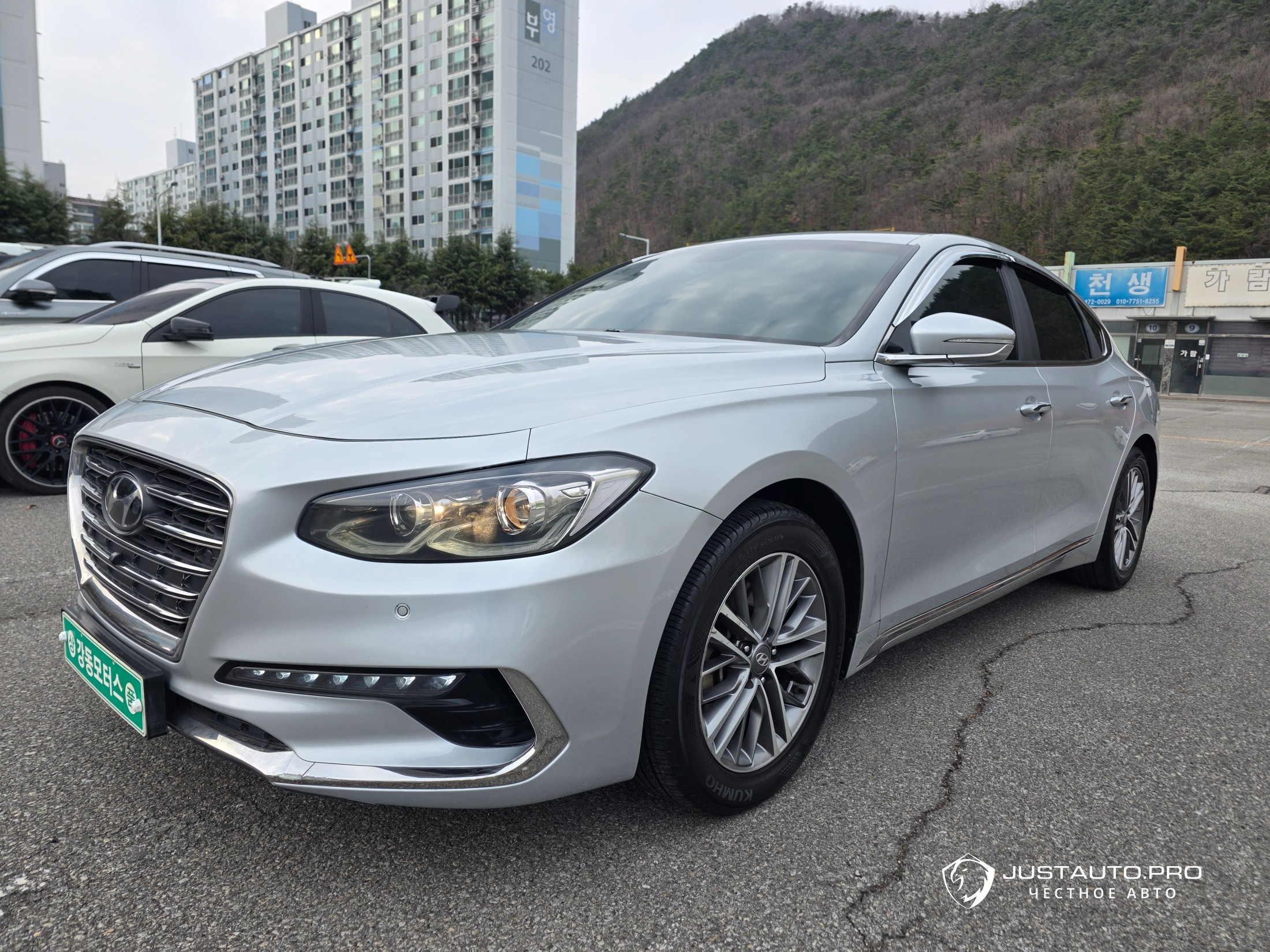 Автомобиль Hyundai Grandeur