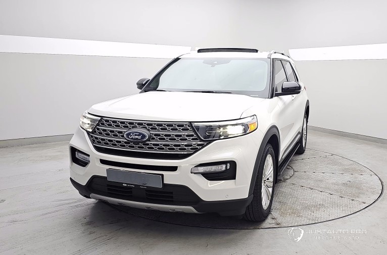 Автомобиль Ford Explorer