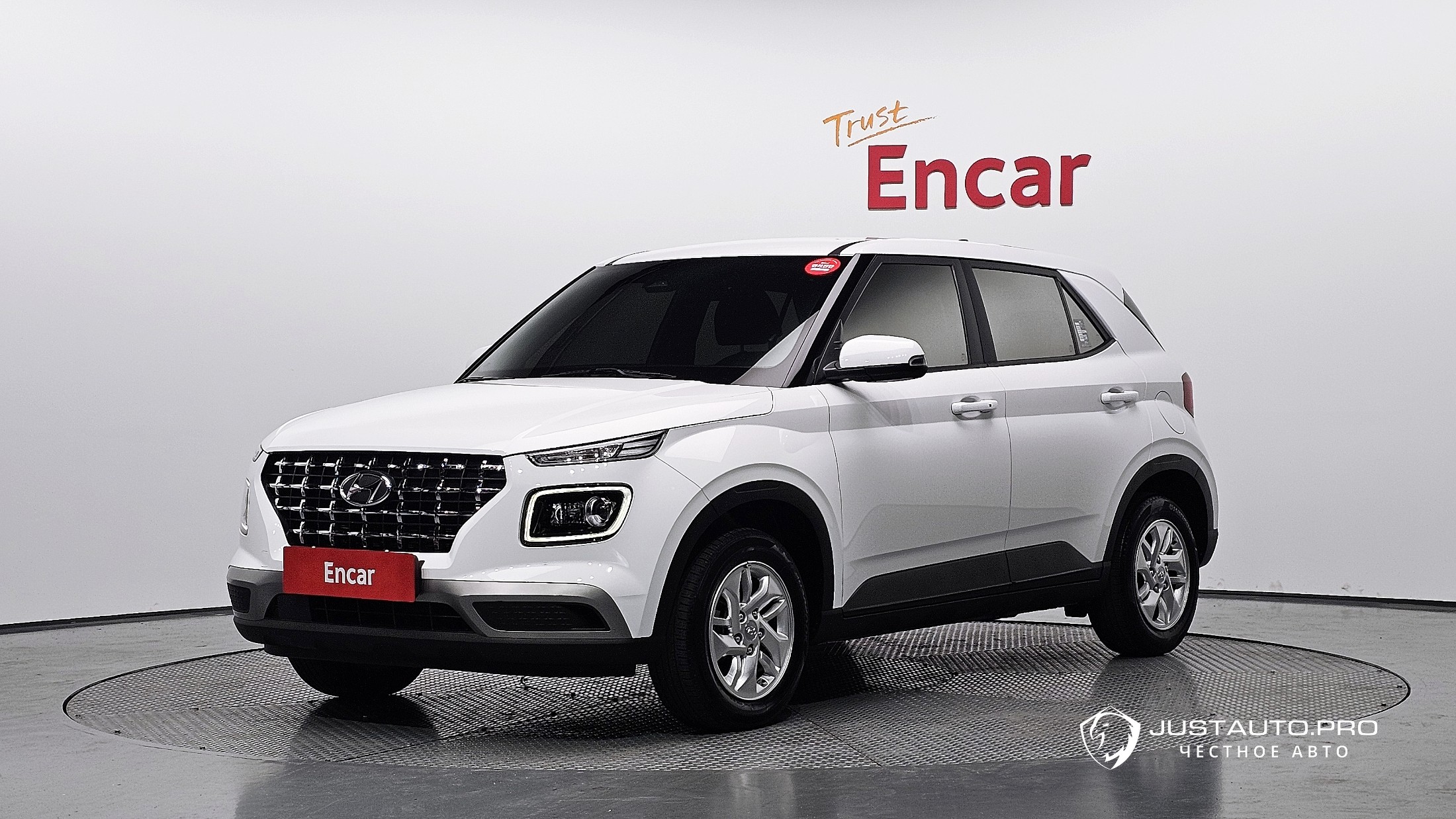 Автомобиль Hyundai Venue