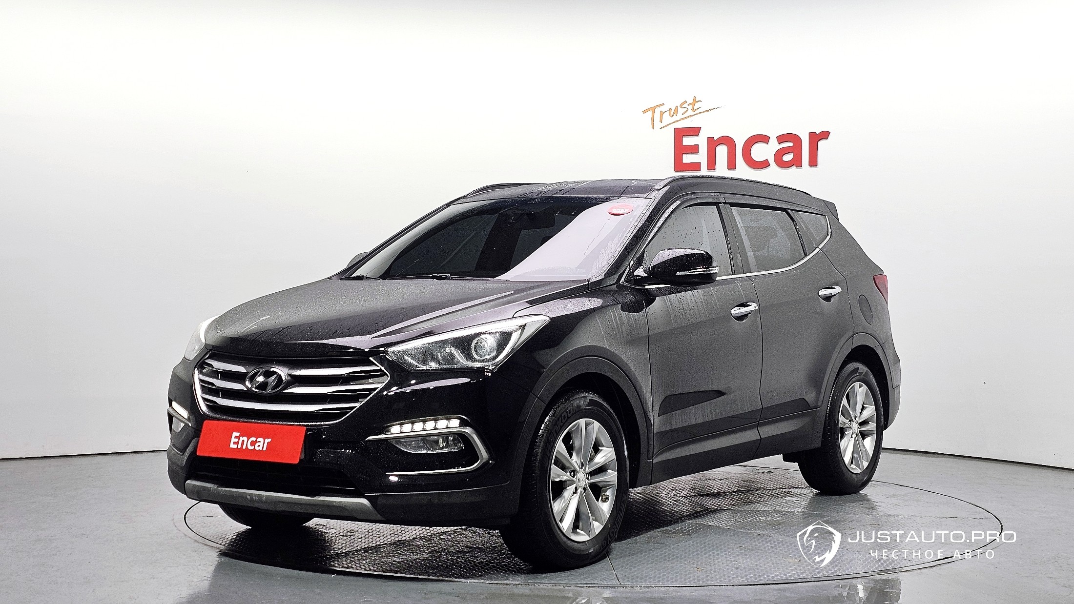Автомобиль Hyundai Santafe