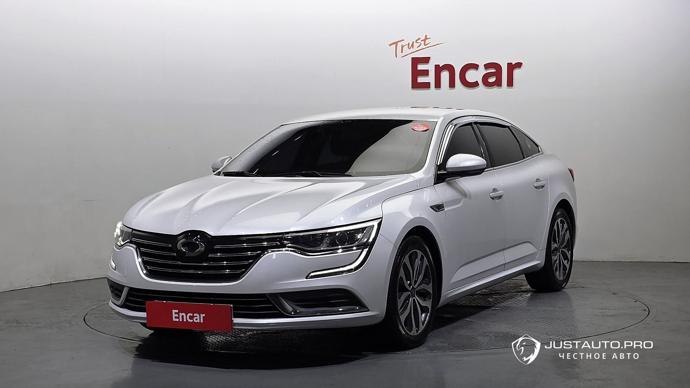 Автомобиль Renault-KoreaSamsung SM6