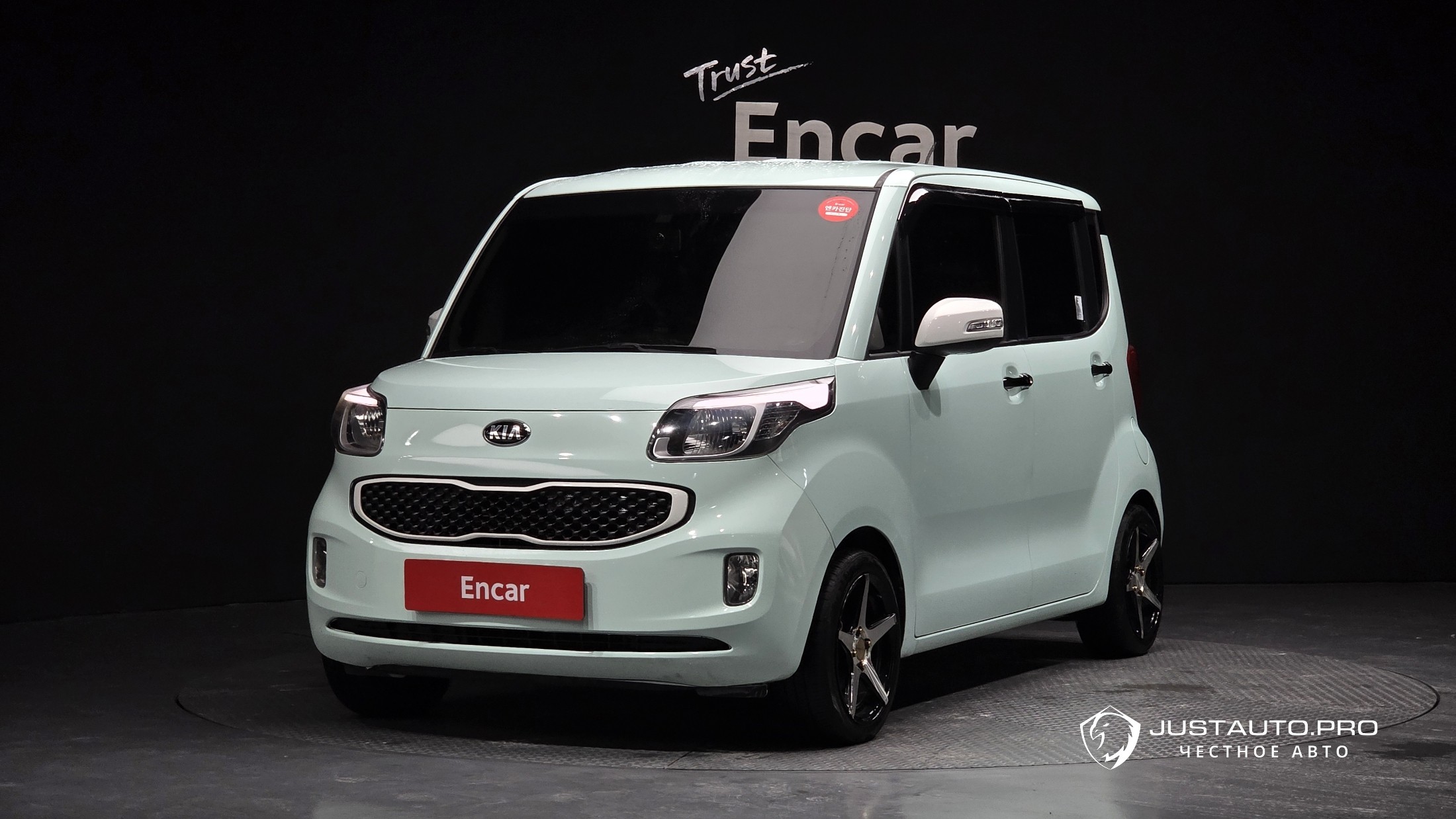Автомобиль Kia RAY