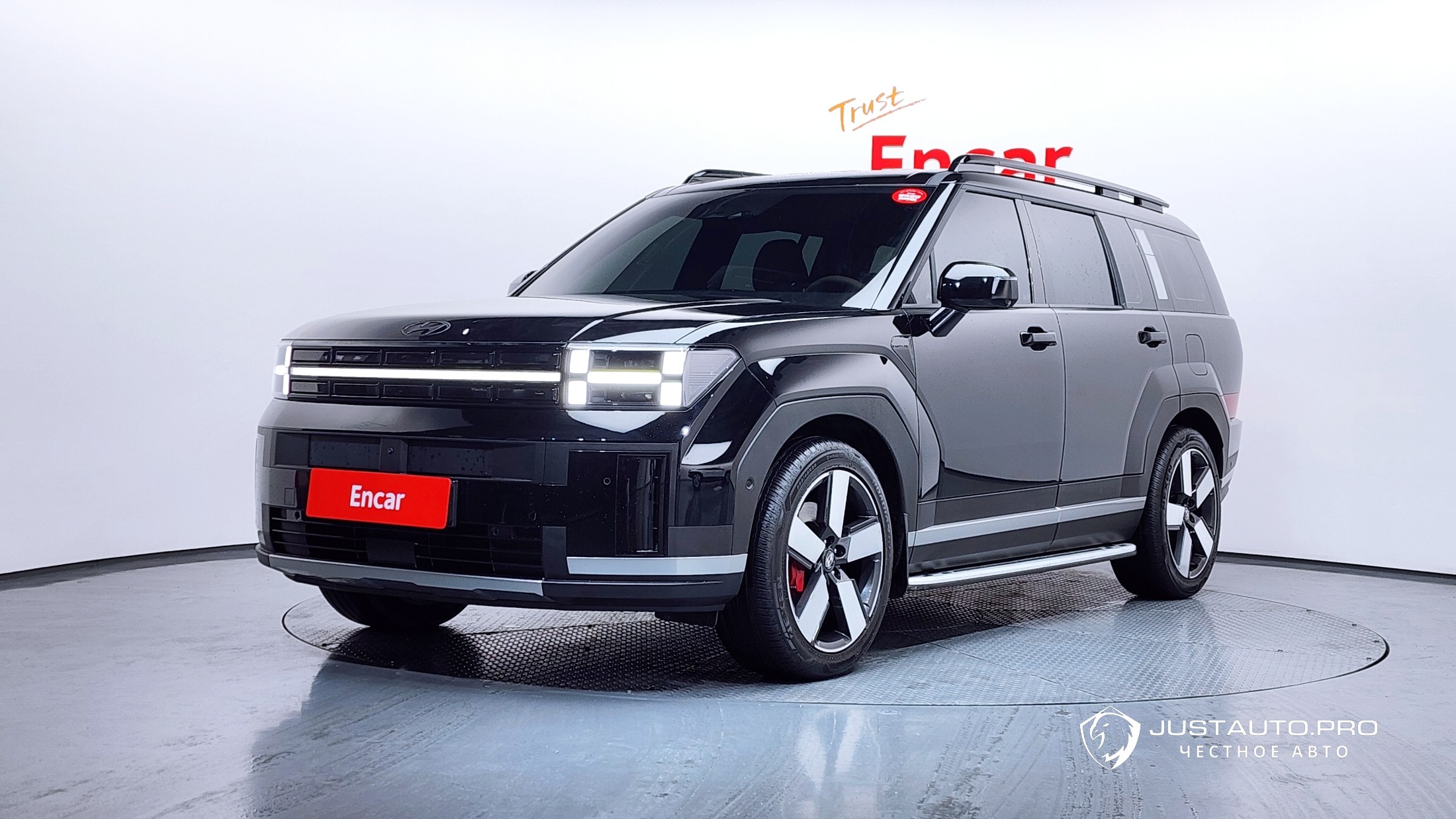 Автомобиль Hyundai Santafe