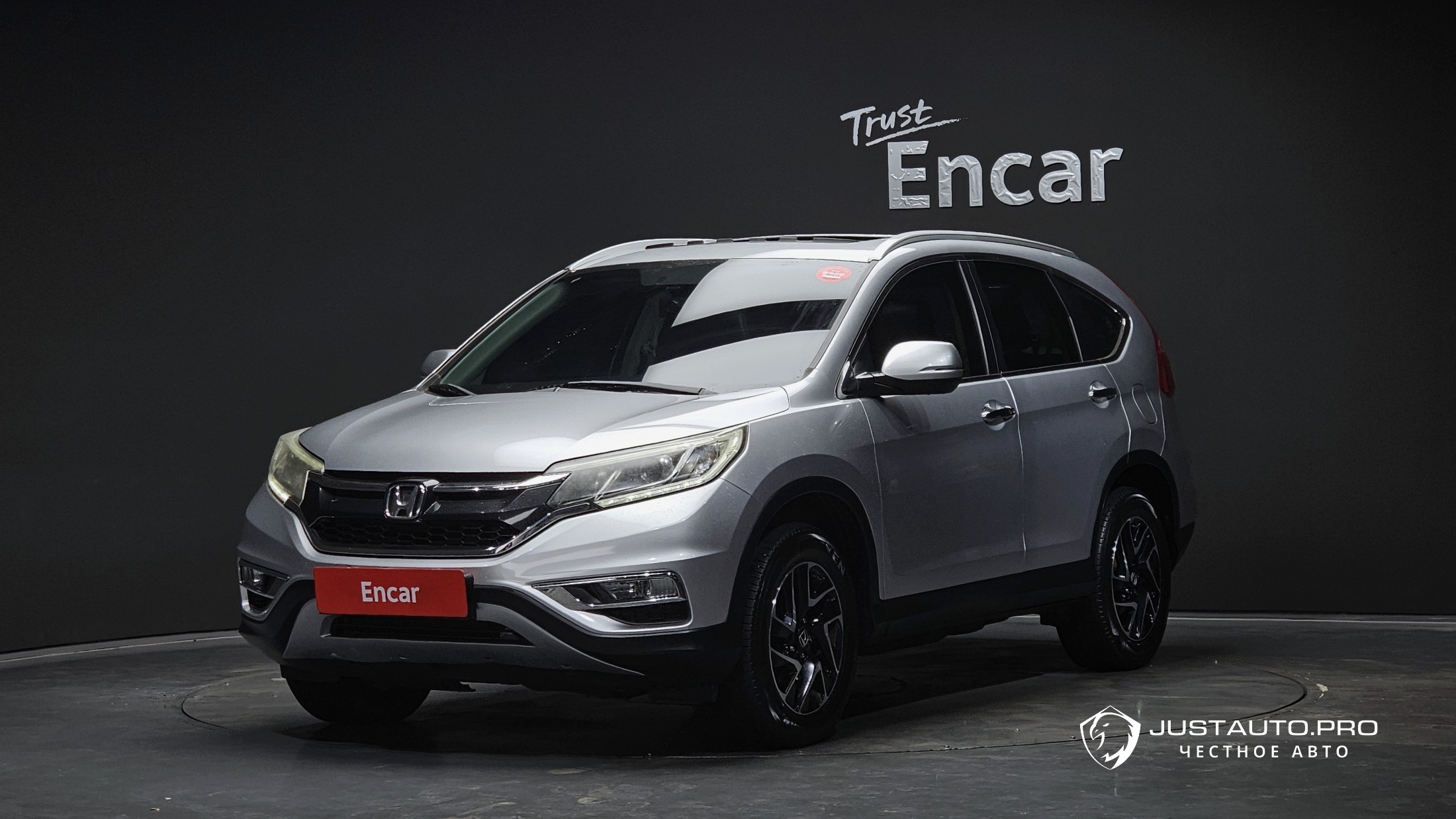 Автомобиль Honda CR-V