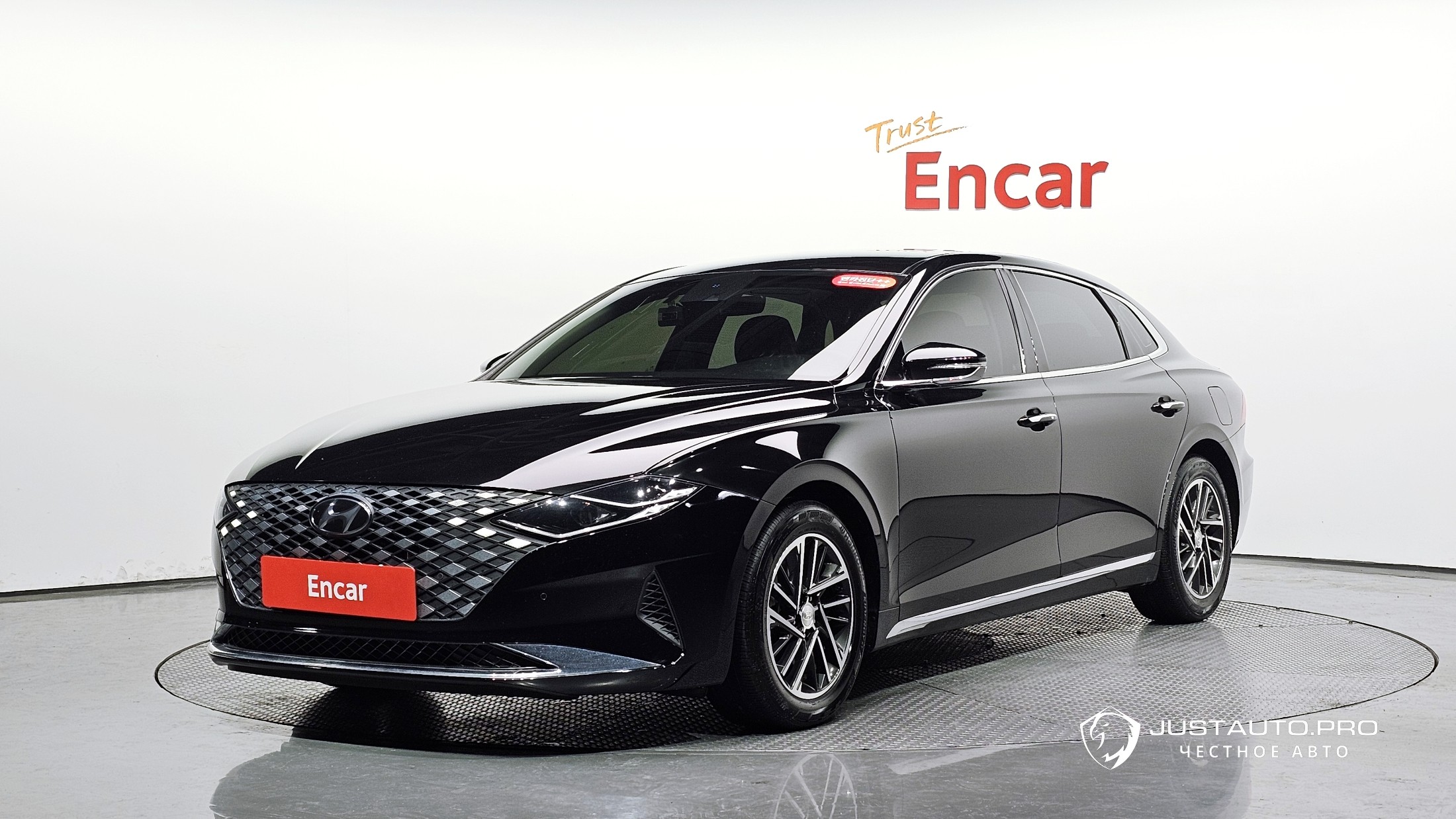 Автомобиль Hyundai Grandeur