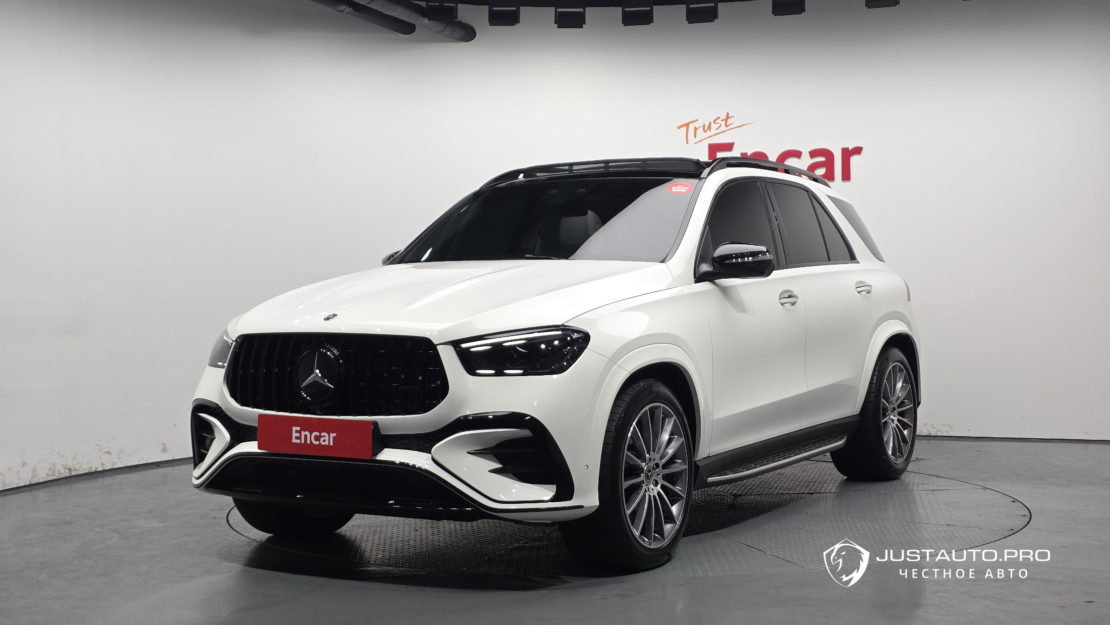 Автомобиль Mercedes-Benz GLE-Class