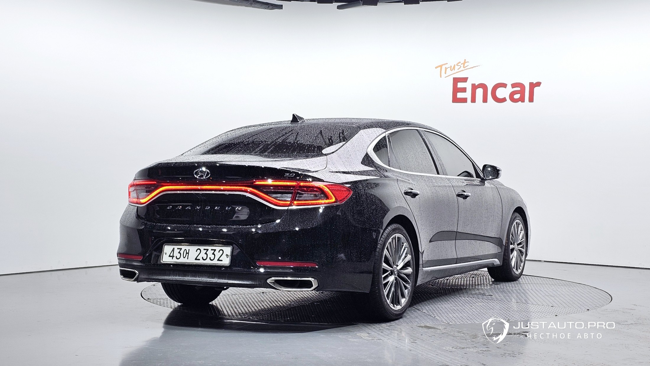 Автомобиль Hyundai Grandeur