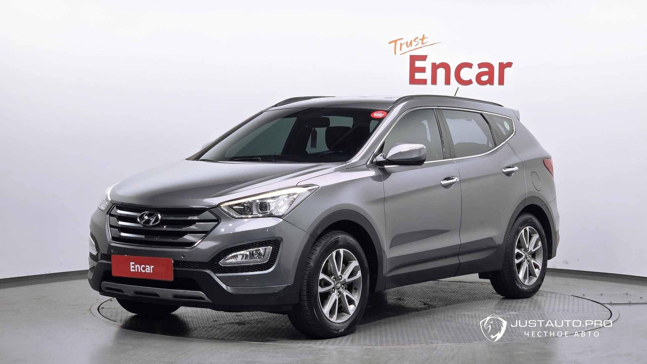 Автомобиль Hyundai Santafe