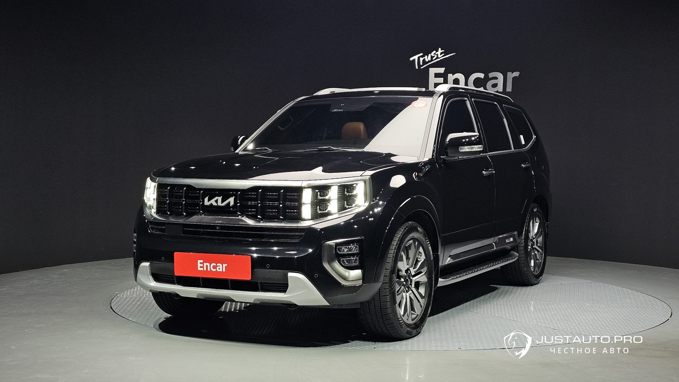 Автомобиль Kia Mohave