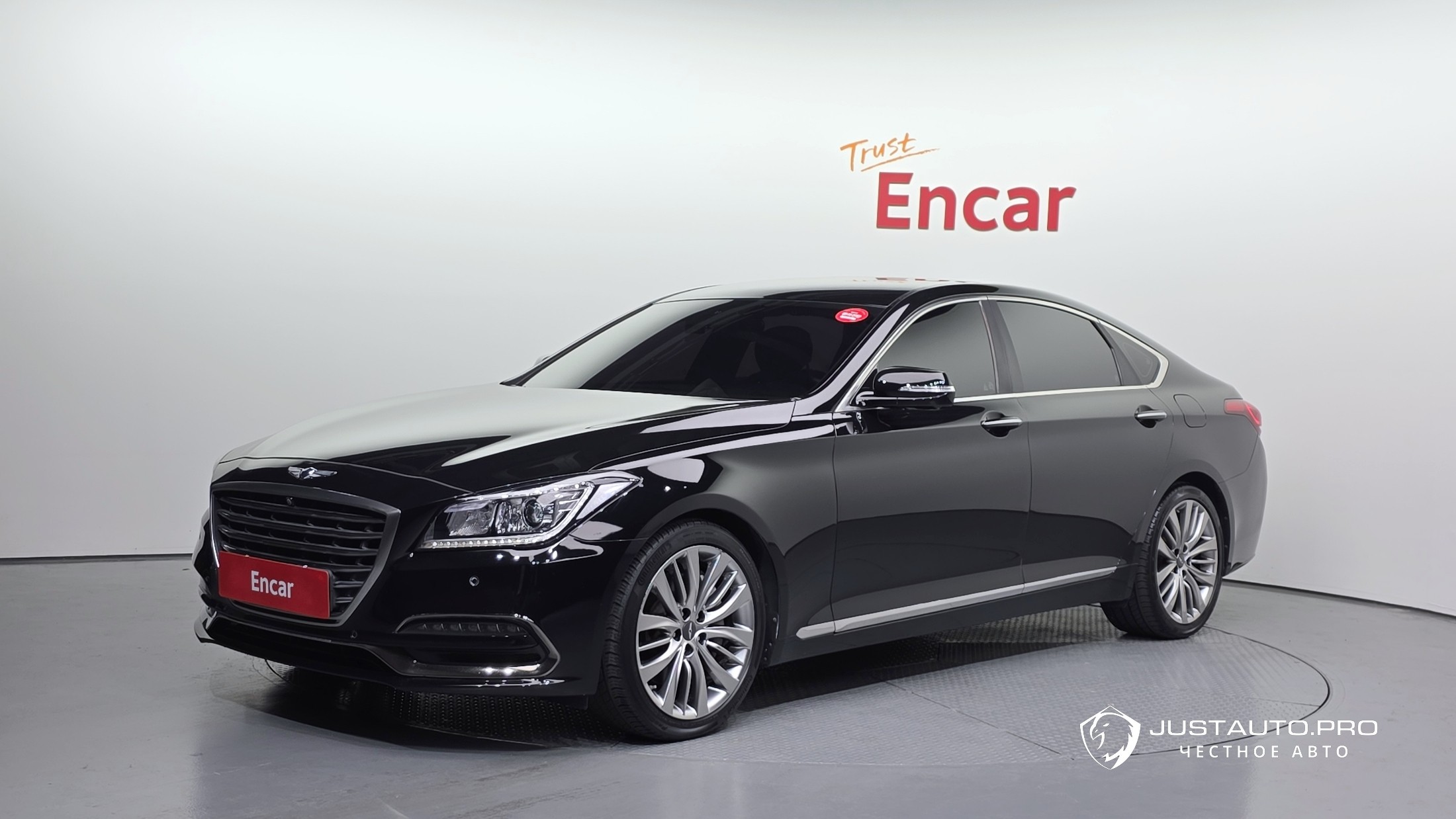 Автомобиль Genesis G80