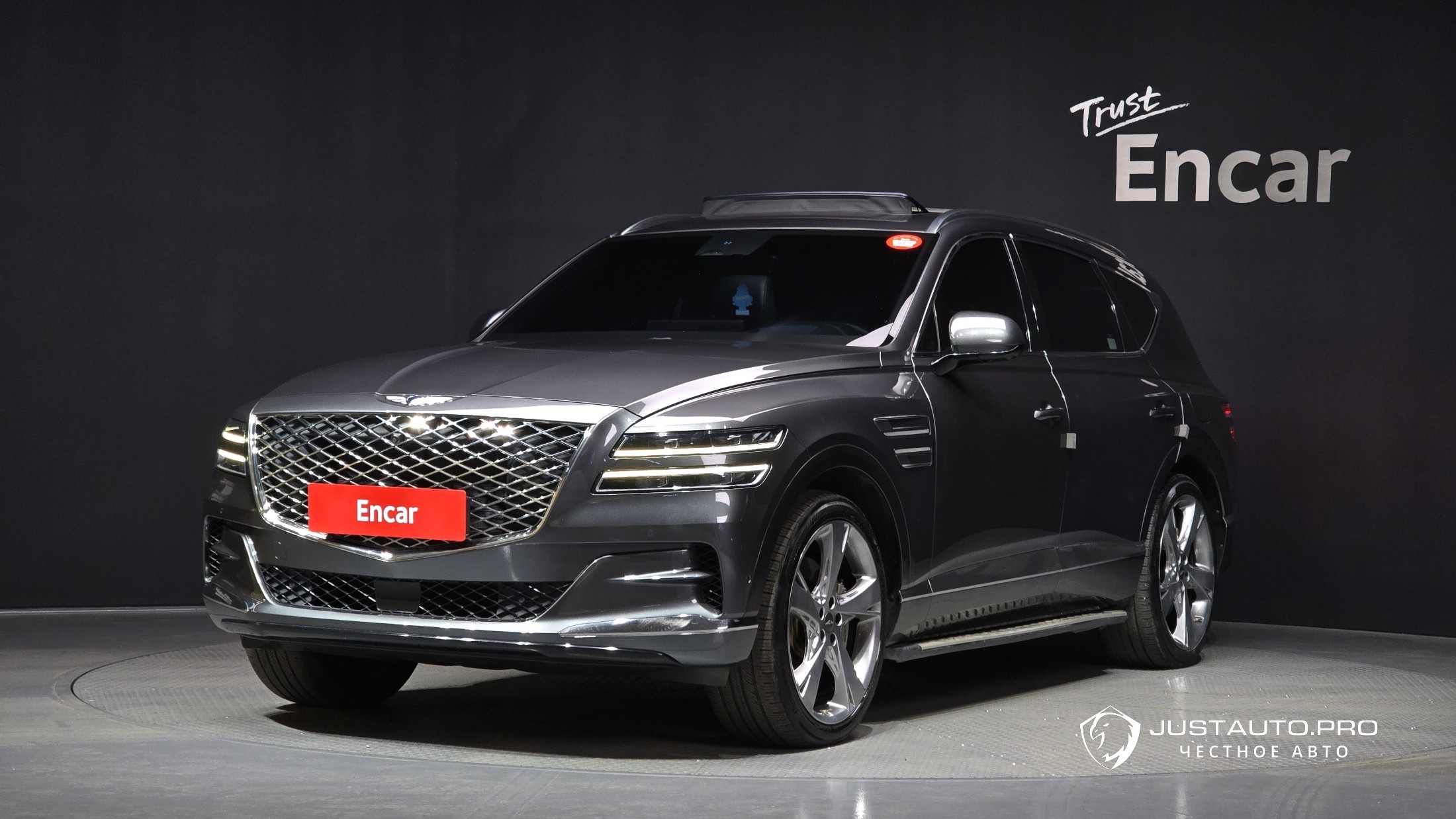 Автомобиль Genesis GV80