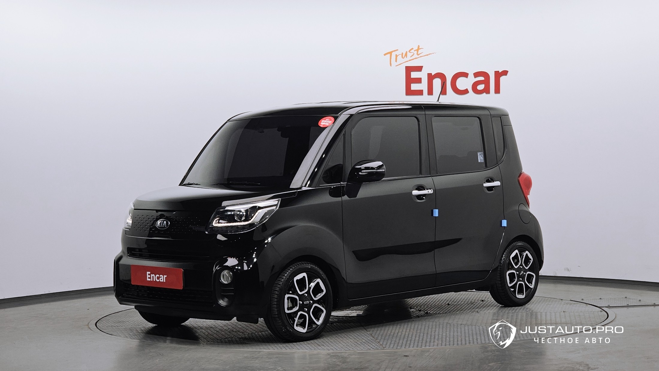 Автомобиль Kia RAY