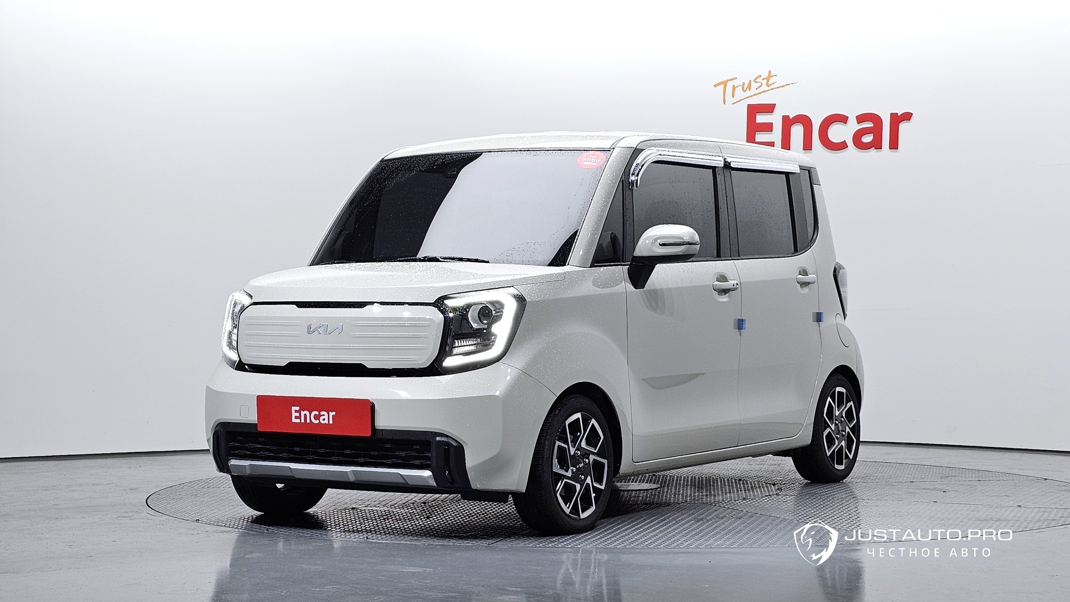 Автомобиль Kia RAY