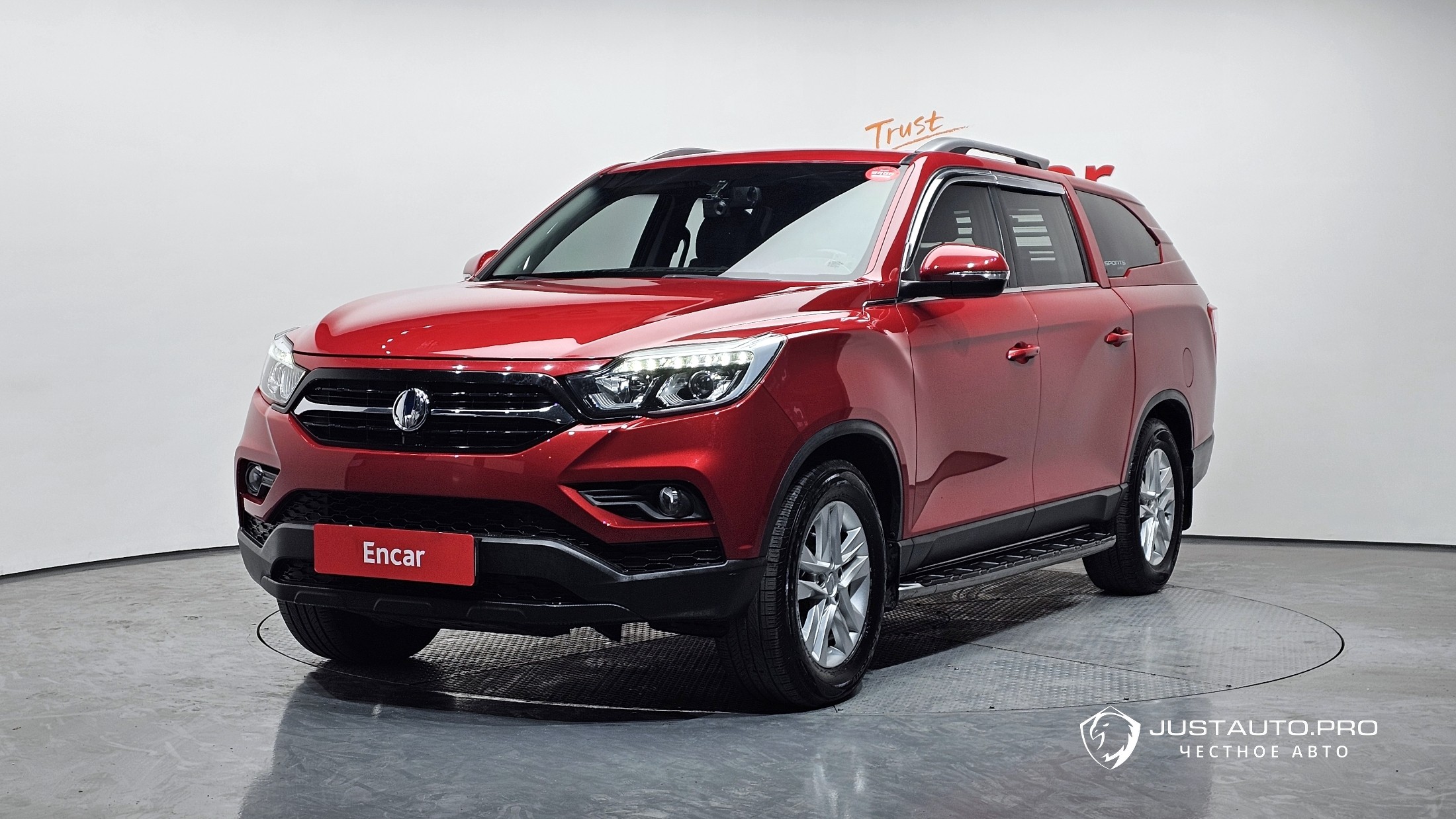 Автомобиль KG_Mobility_Ssangyong Rexton
