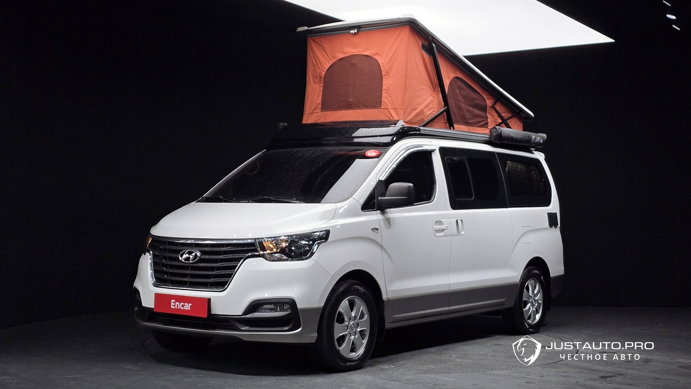 Автомобиль Hyundai Starex