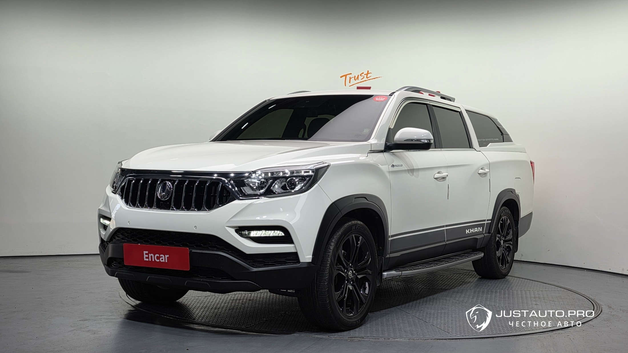 Автомобиль KG_Mobility_Ssangyong Rexton