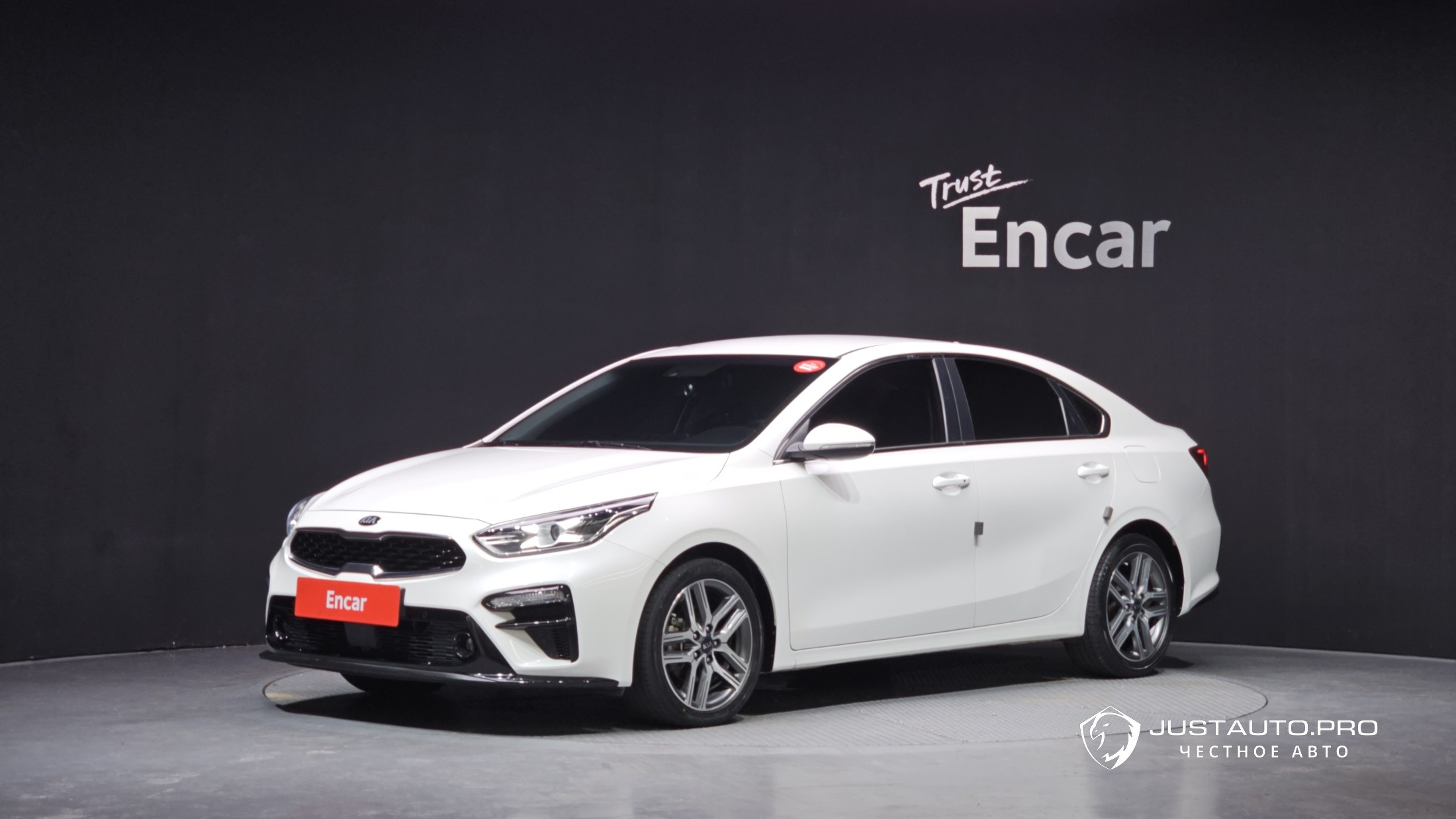 Автомобиль Kia K3