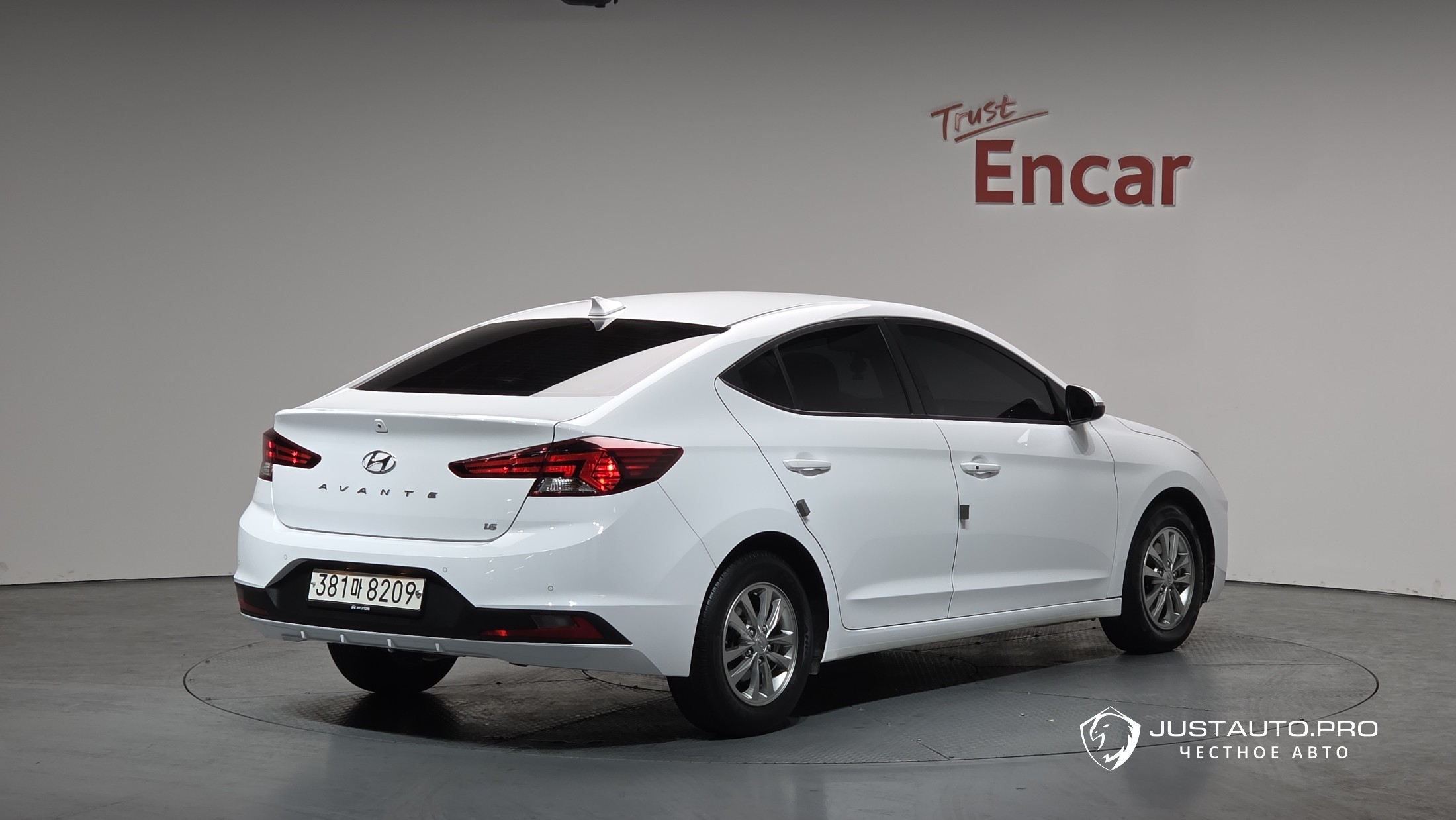 Автомобиль Hyundai AVANTE